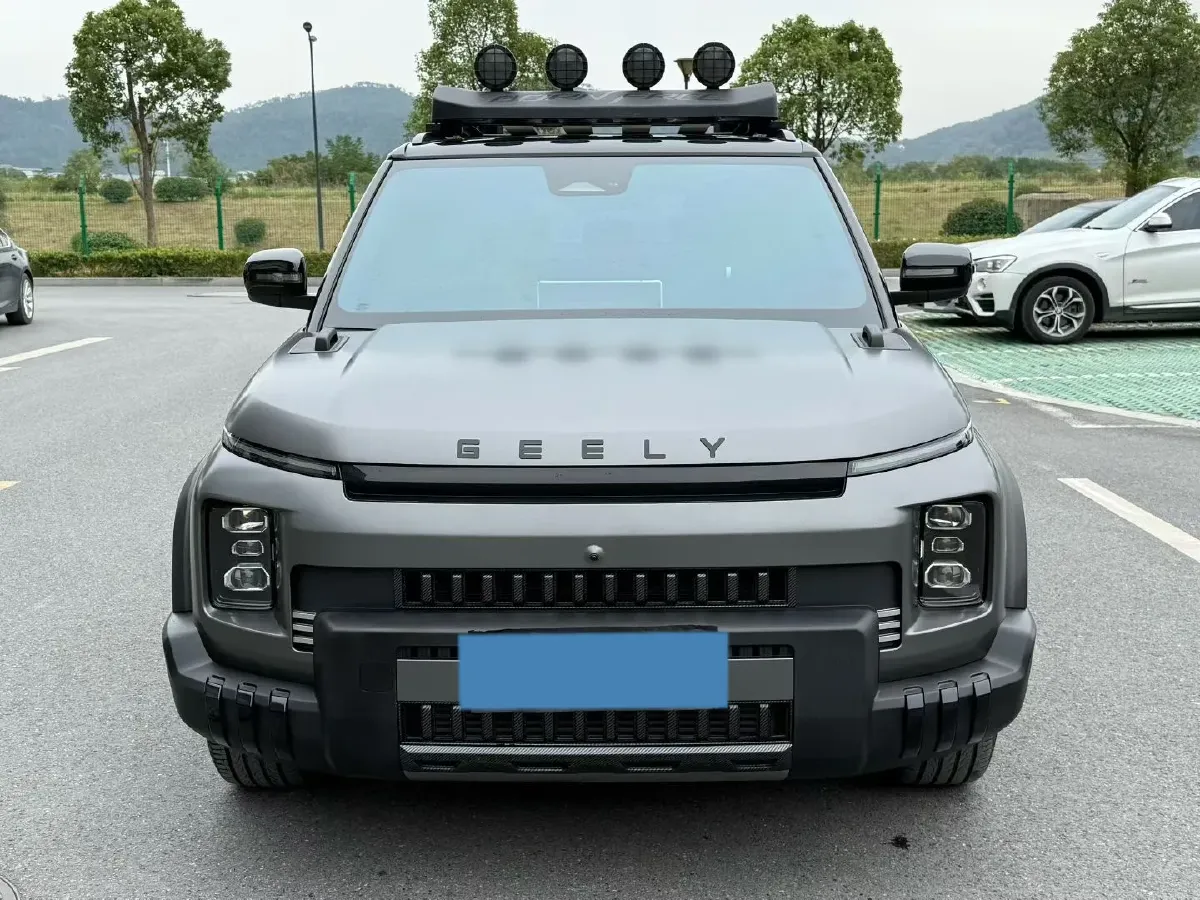 2025 Geely Cowboy 1.5T 181HP L4 7DCT,autocango,china used car exporter,china ev exporter,chinese used car exporter,chinese used ev exporter
