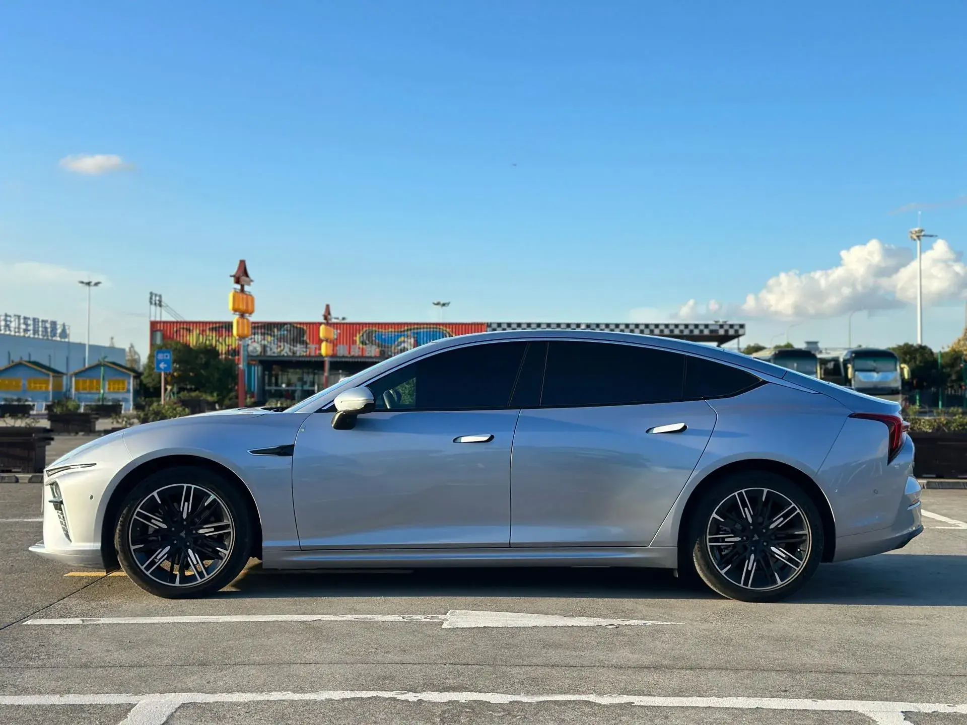 2023 NETA S thumbnail 3