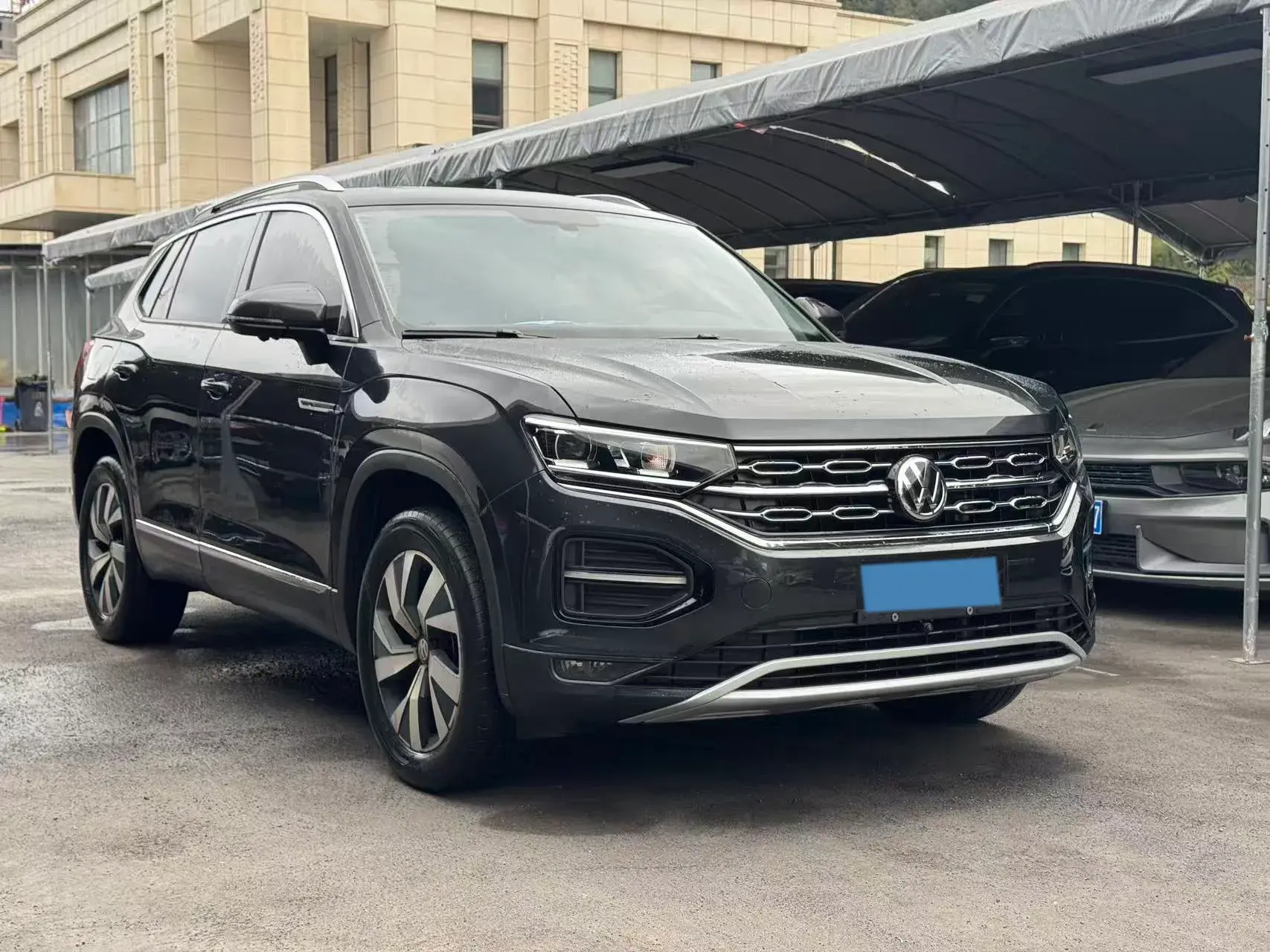 2020 VOLKSWAGEN TAYRON thumbnail 3