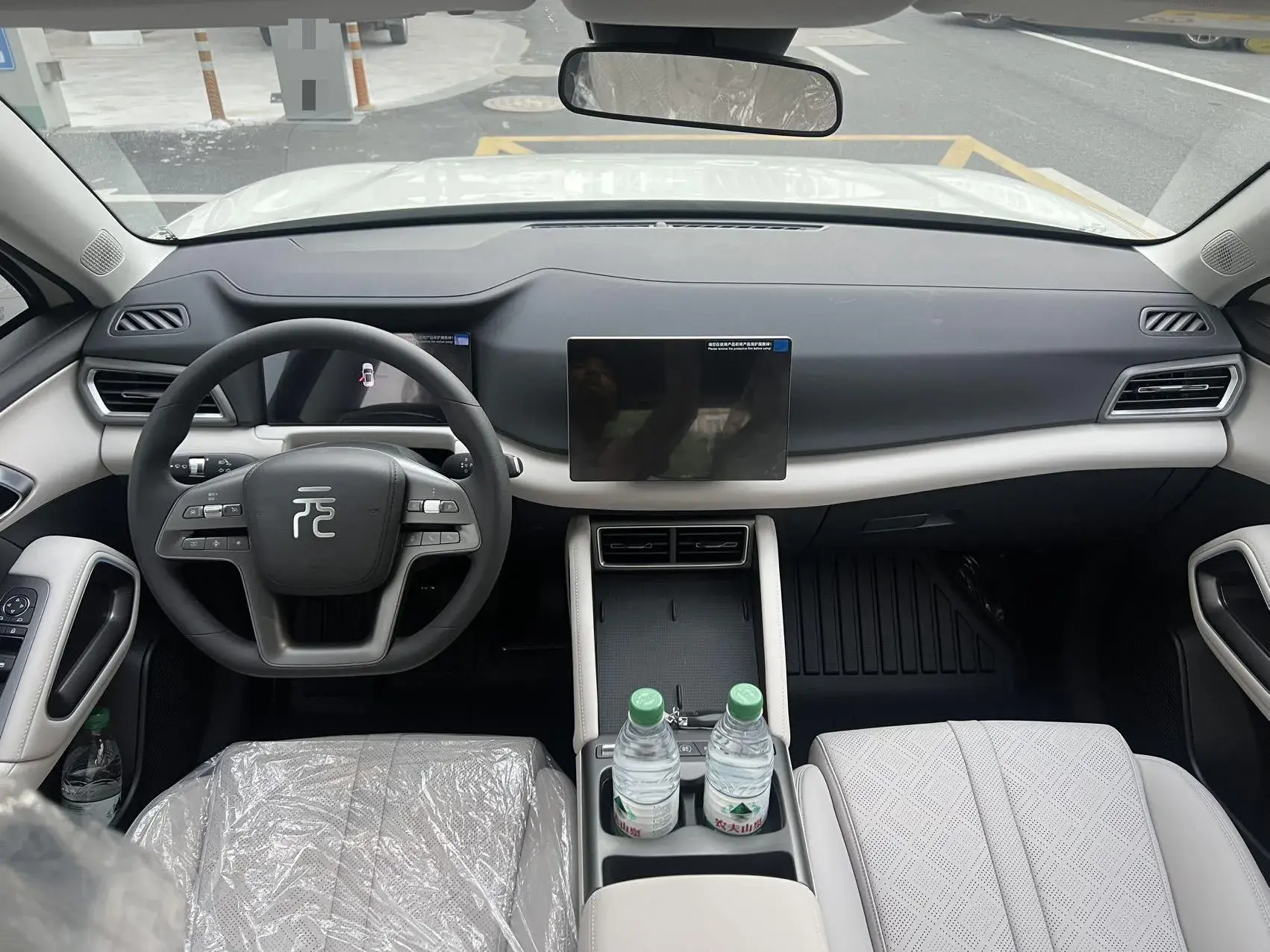 2024 BYD YUANUP thumbnail 4