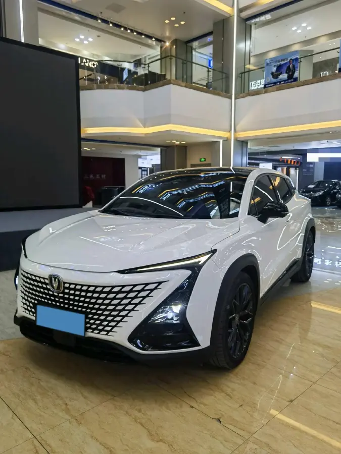 2022 ChangAn UNI-T 2.0T 233HP L4 8AT