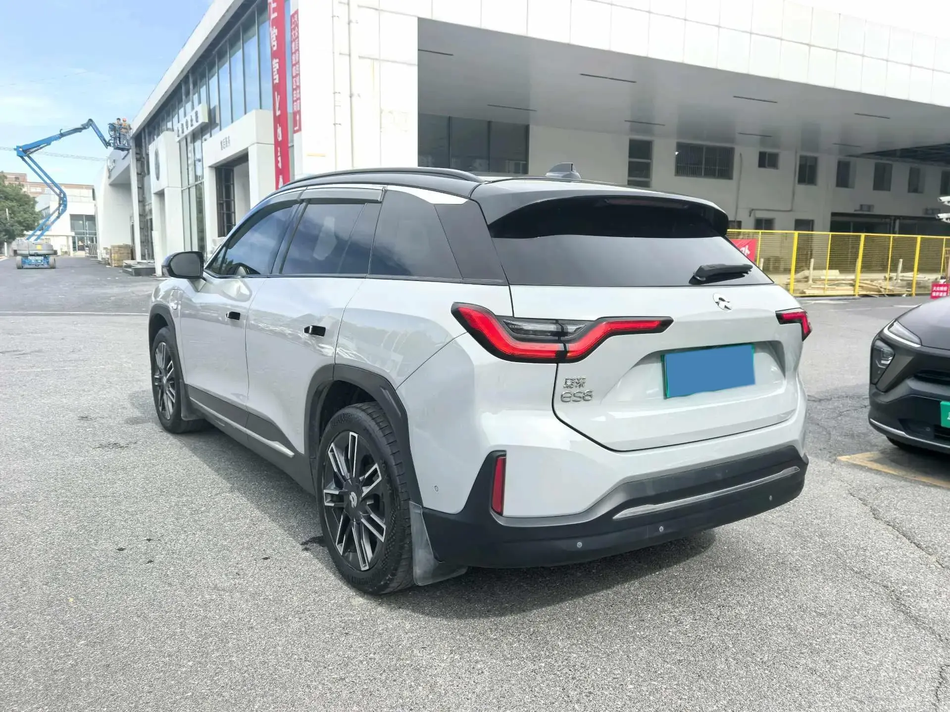 2019 NIO ES6 thumbnail 4