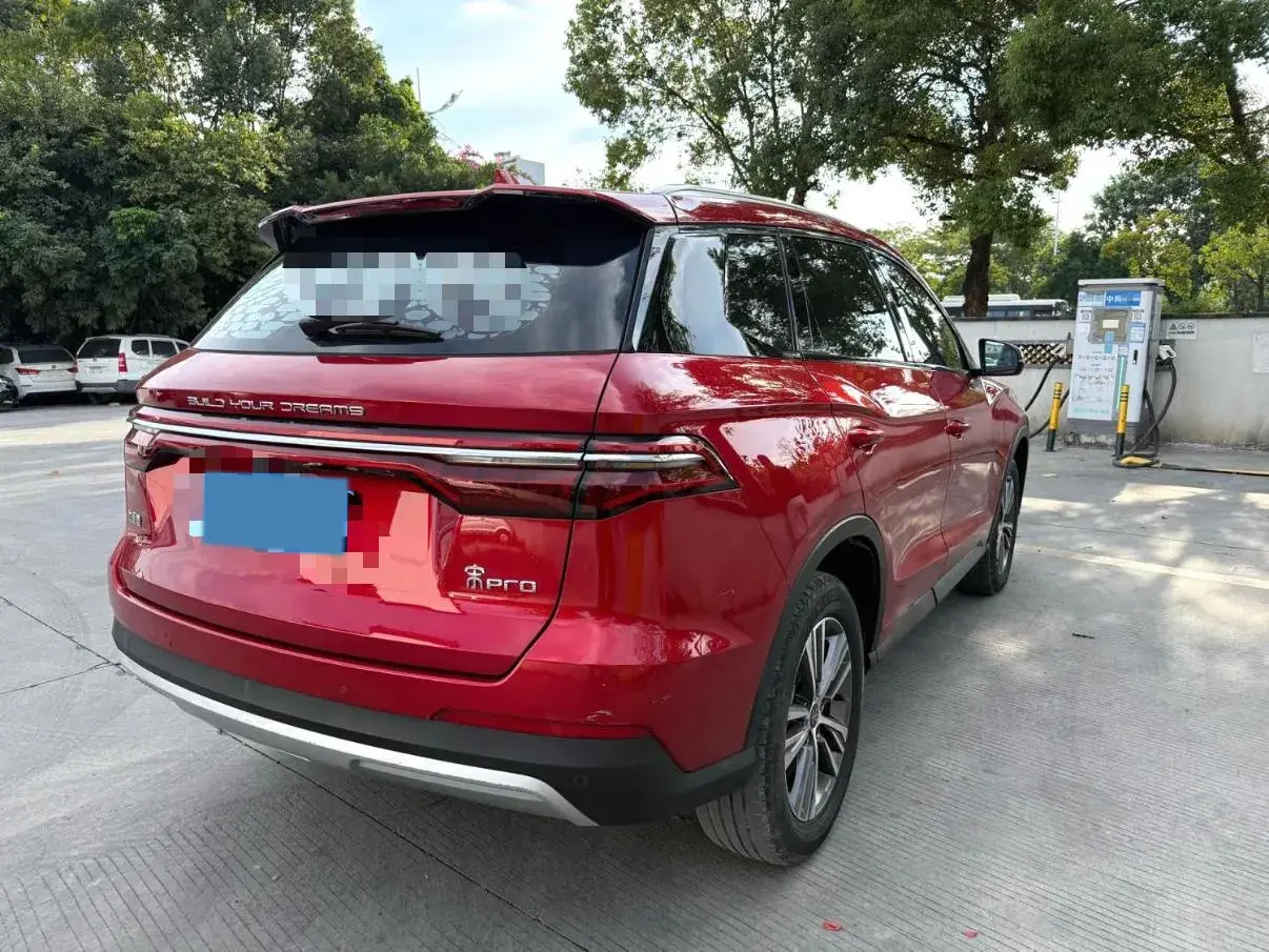 2019 BYD SONG thumbnail 3