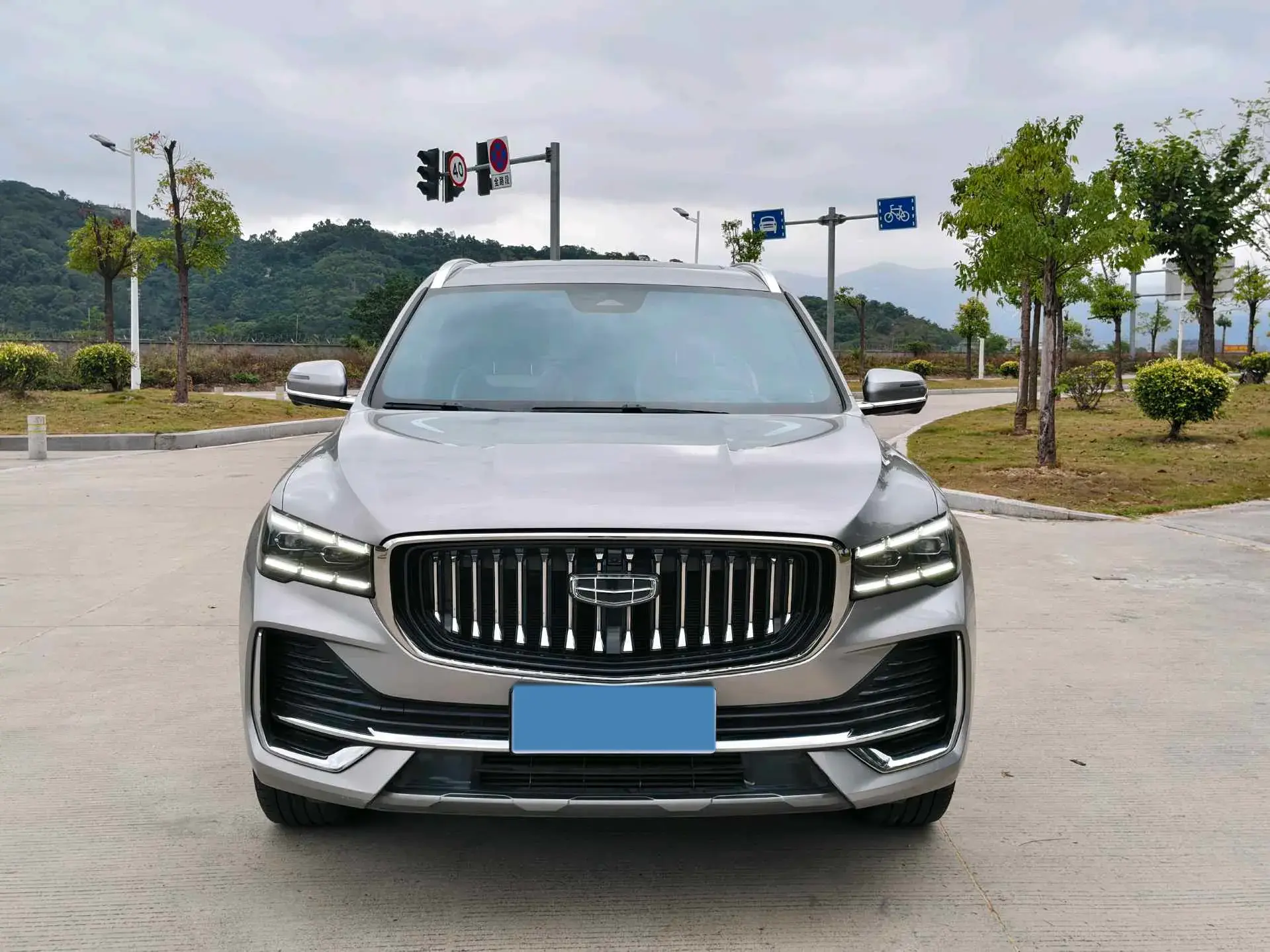 2021 GEELY MONJARO thumbnail 2