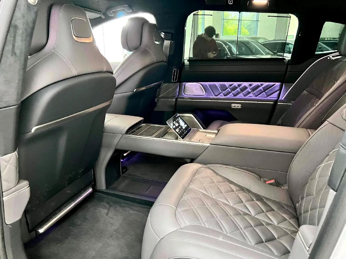 2025 NIO ET9 BEV 100KWH,autocango,china used car exporter,china ev exporter,chinese used car exporter,chinese used ev exporter