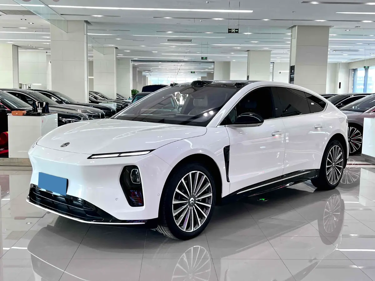 2025 NIO ET9 BEV 100KWH