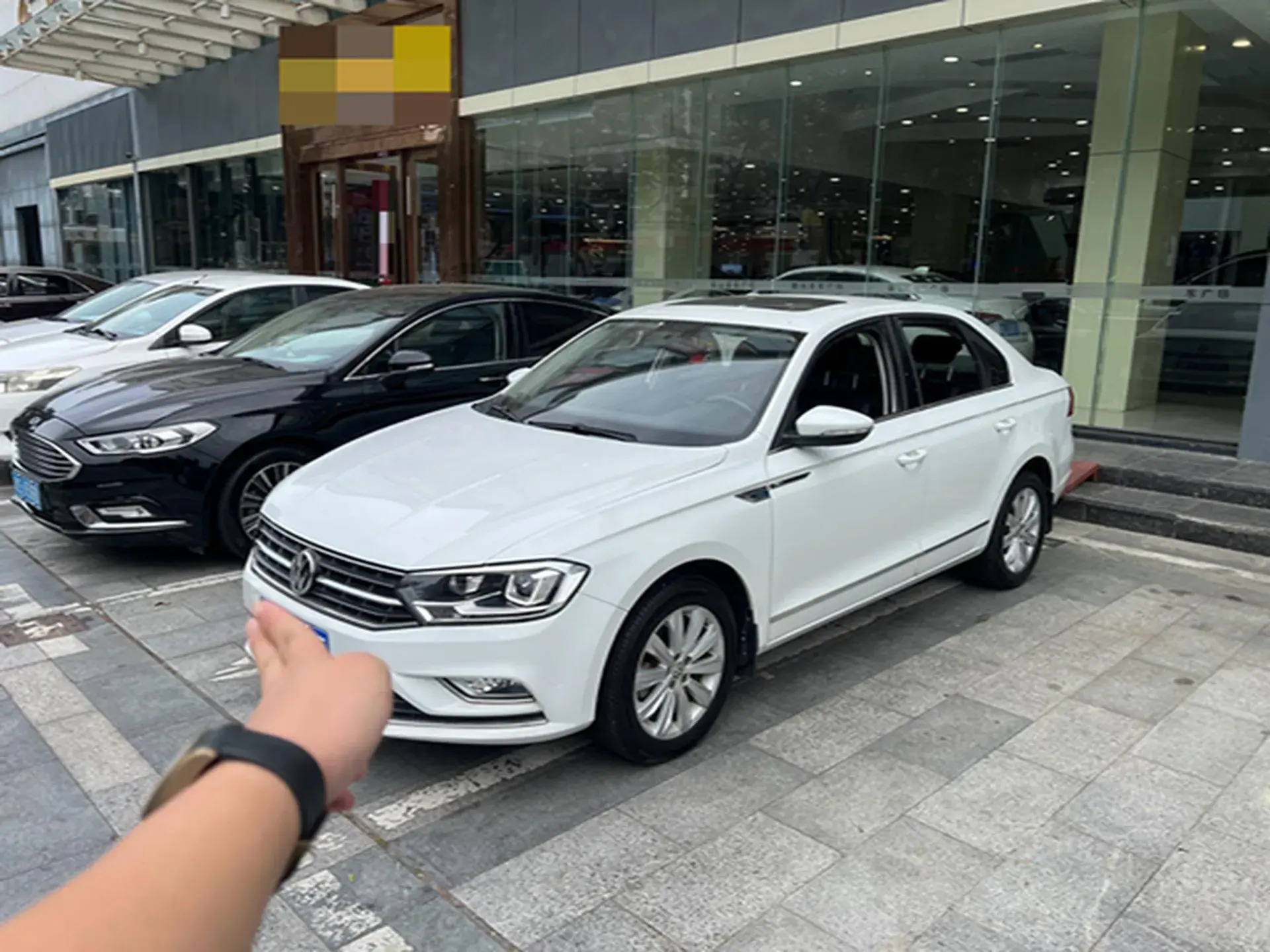 2018 VOLKSWAGEN BORA view 1