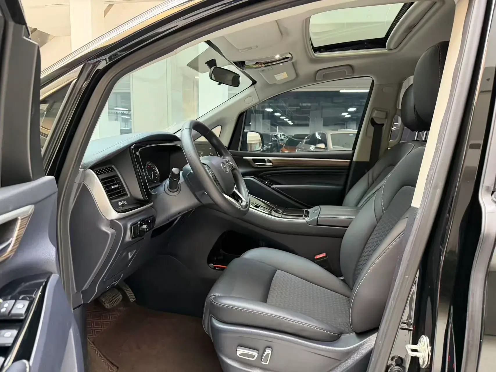 2023 GAC TRUMPCHI thumbnail 4