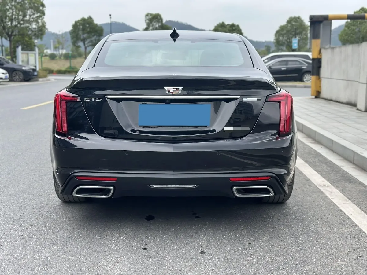 2023 Cadillac CT5 2.0T 237HP L4 10AT,autocango,china used car exporter,china ev exporter,chinese used car exporter,chinese used ev exporter