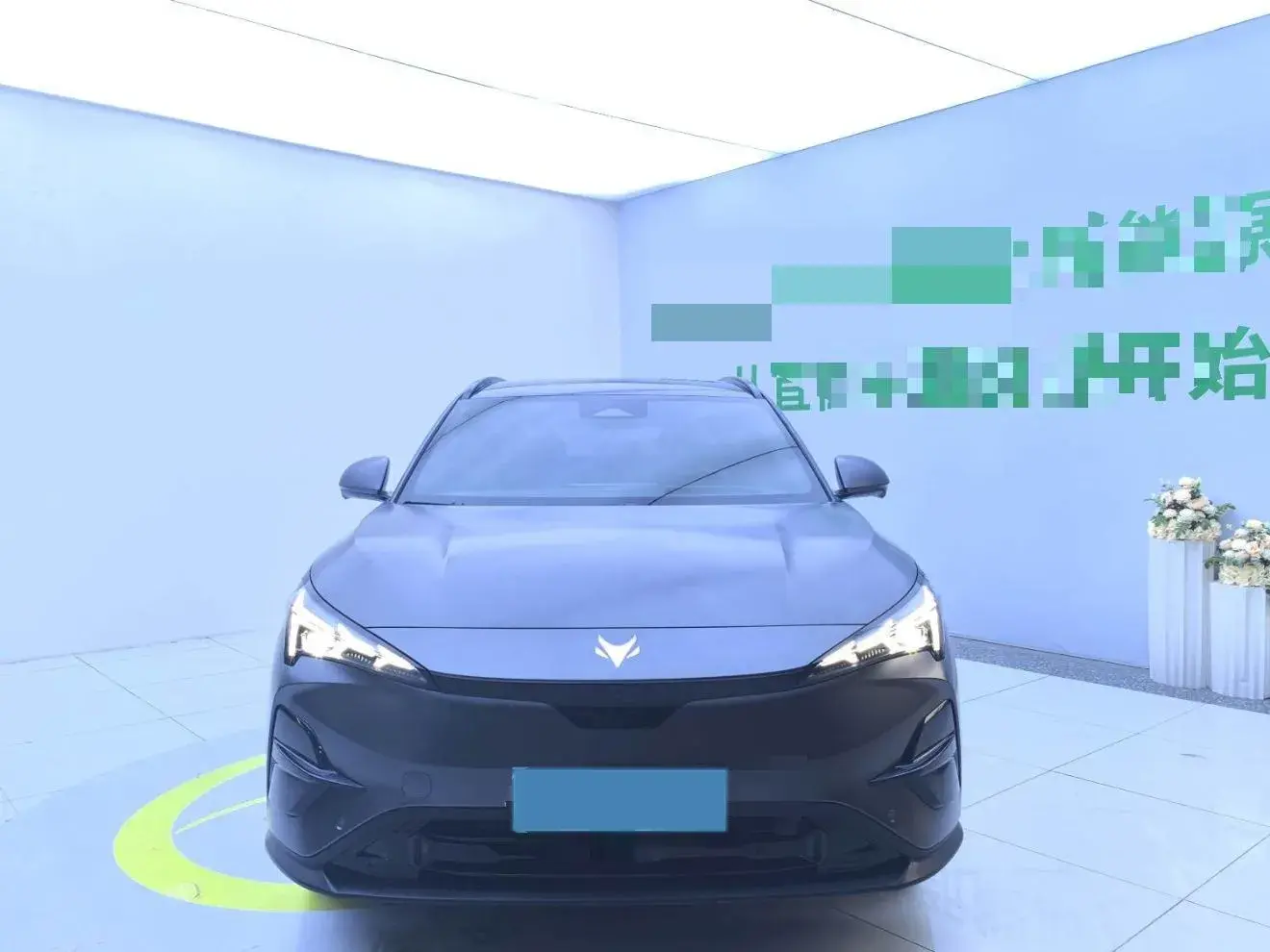 2024 ARCFOX ΑT5 thumbnail 2