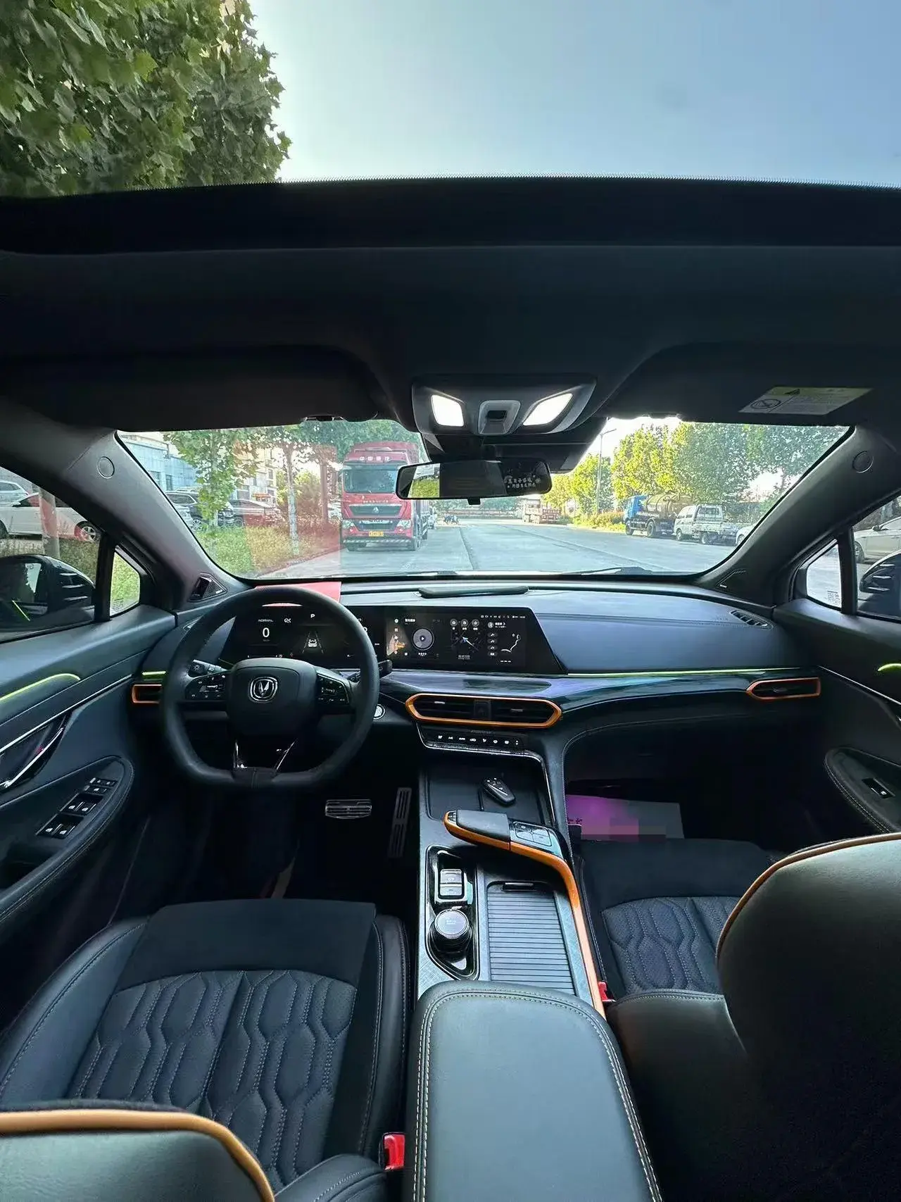 2022 CHANGAN UNI-T thumbnail 3