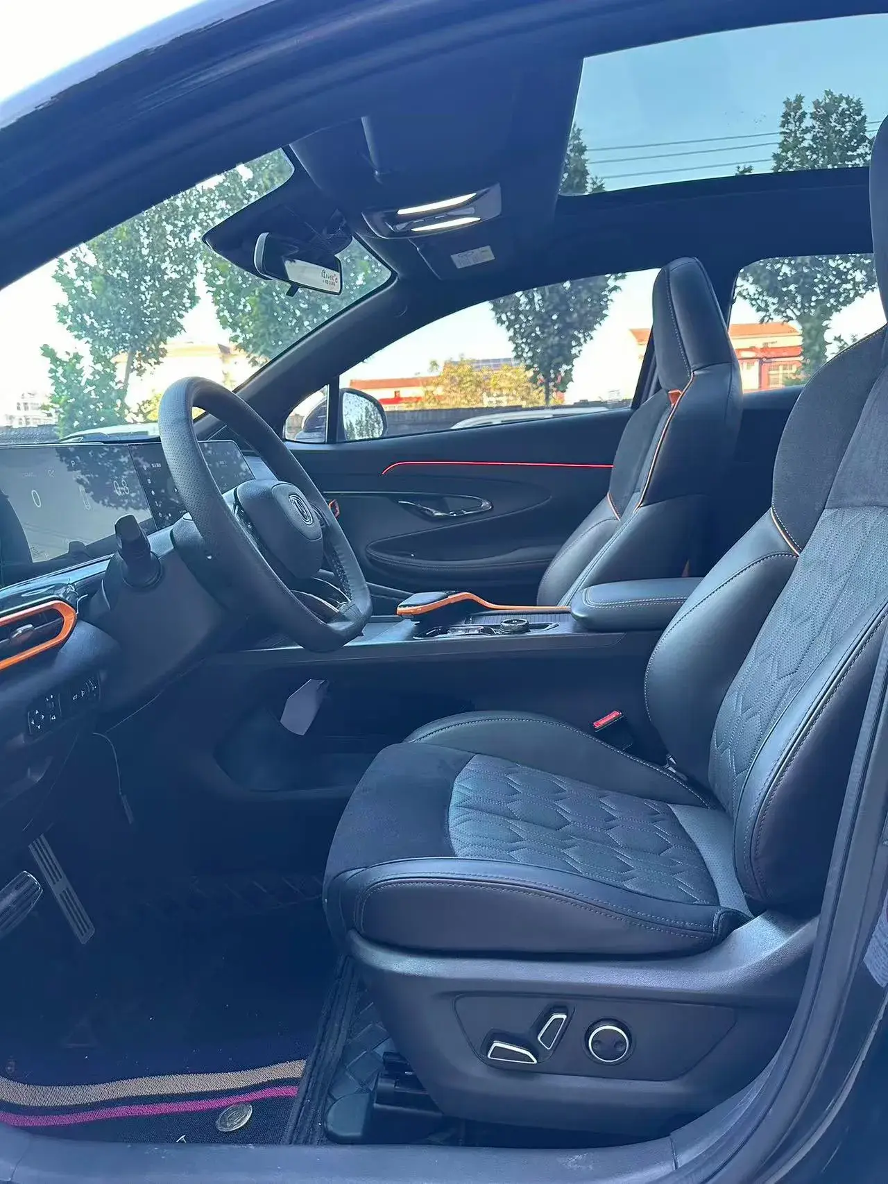 2022 CHANGAN UNI-T thumbnail 4