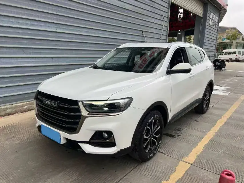 2021 HAVAL H6 view 1