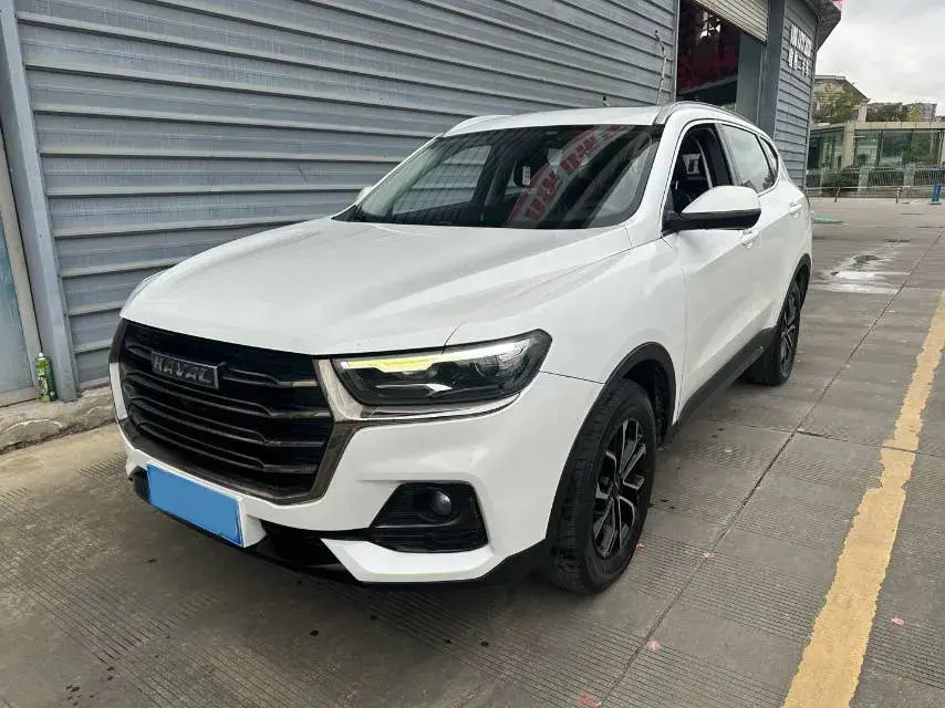 2021 HAVAL H6 view 1