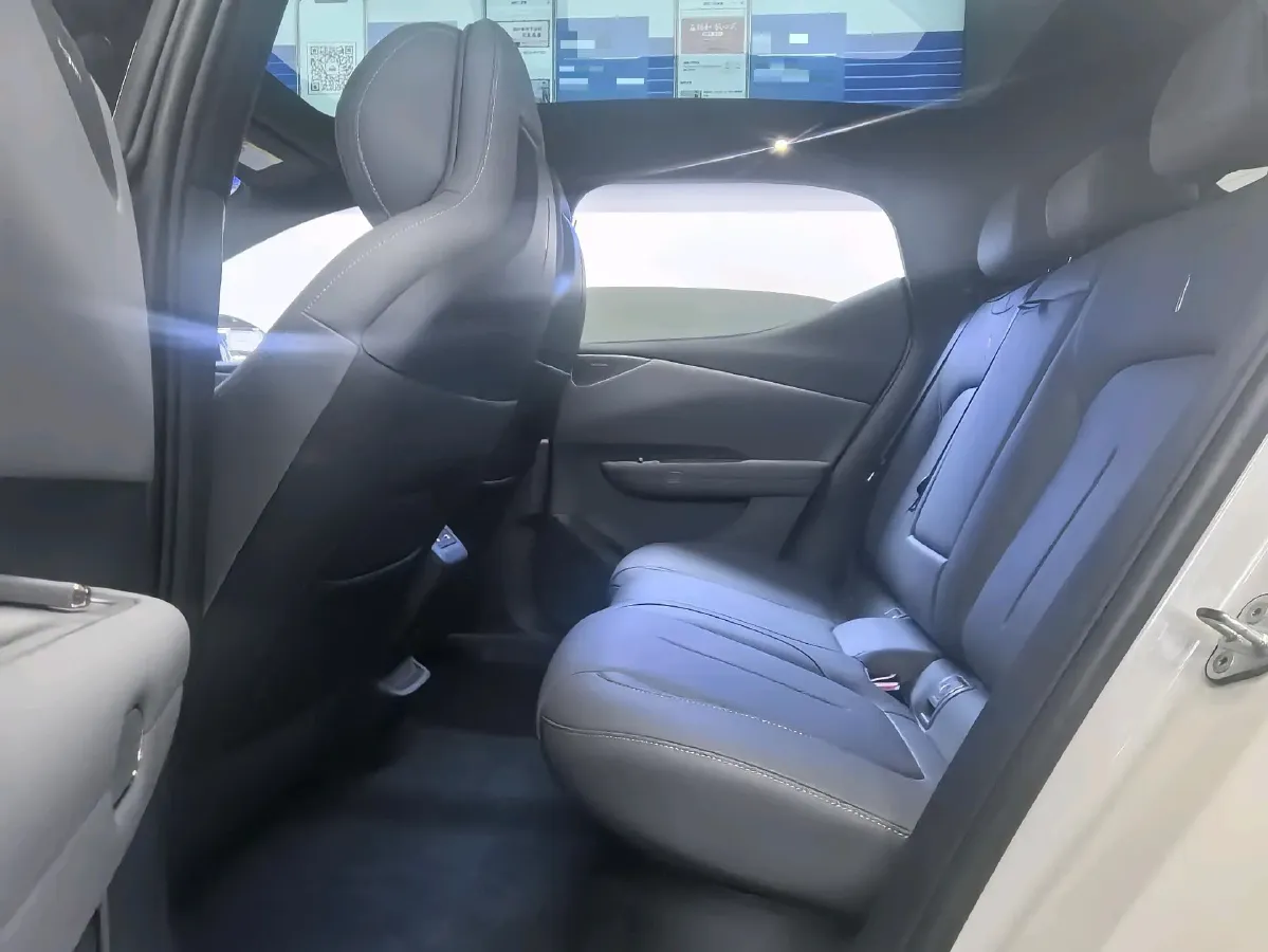 2025 LYNK&CO Z20 BEV 61.47KWH,autocango,china used car exporter,china ev exporter,chinese used car exporter,chinese used ev exporter