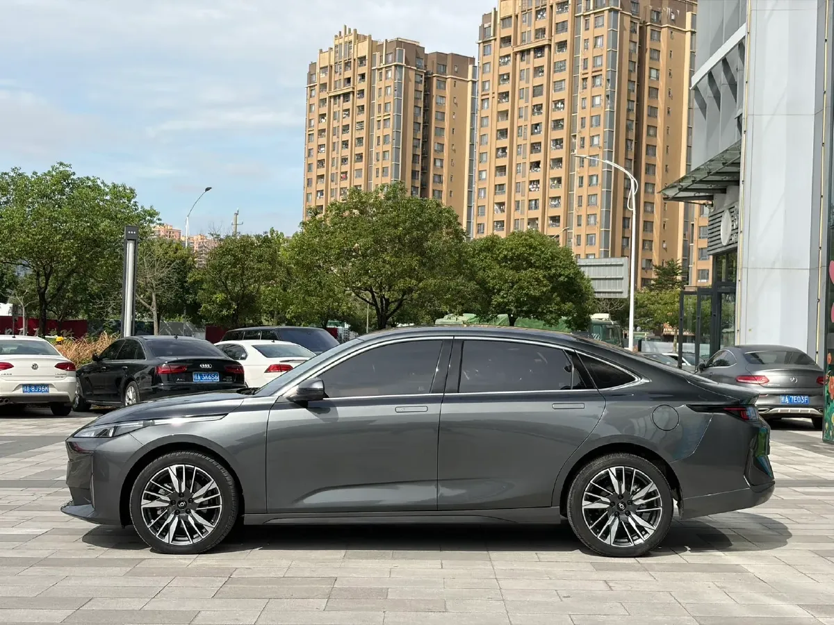 2024 ChangAn QiYuan A05 1.5L 110HP L4 E-CVT PHEV 18.99KWH,autocango,china used car exporter,china ev exporter,chinese used car exporter,chinese used ev exporter