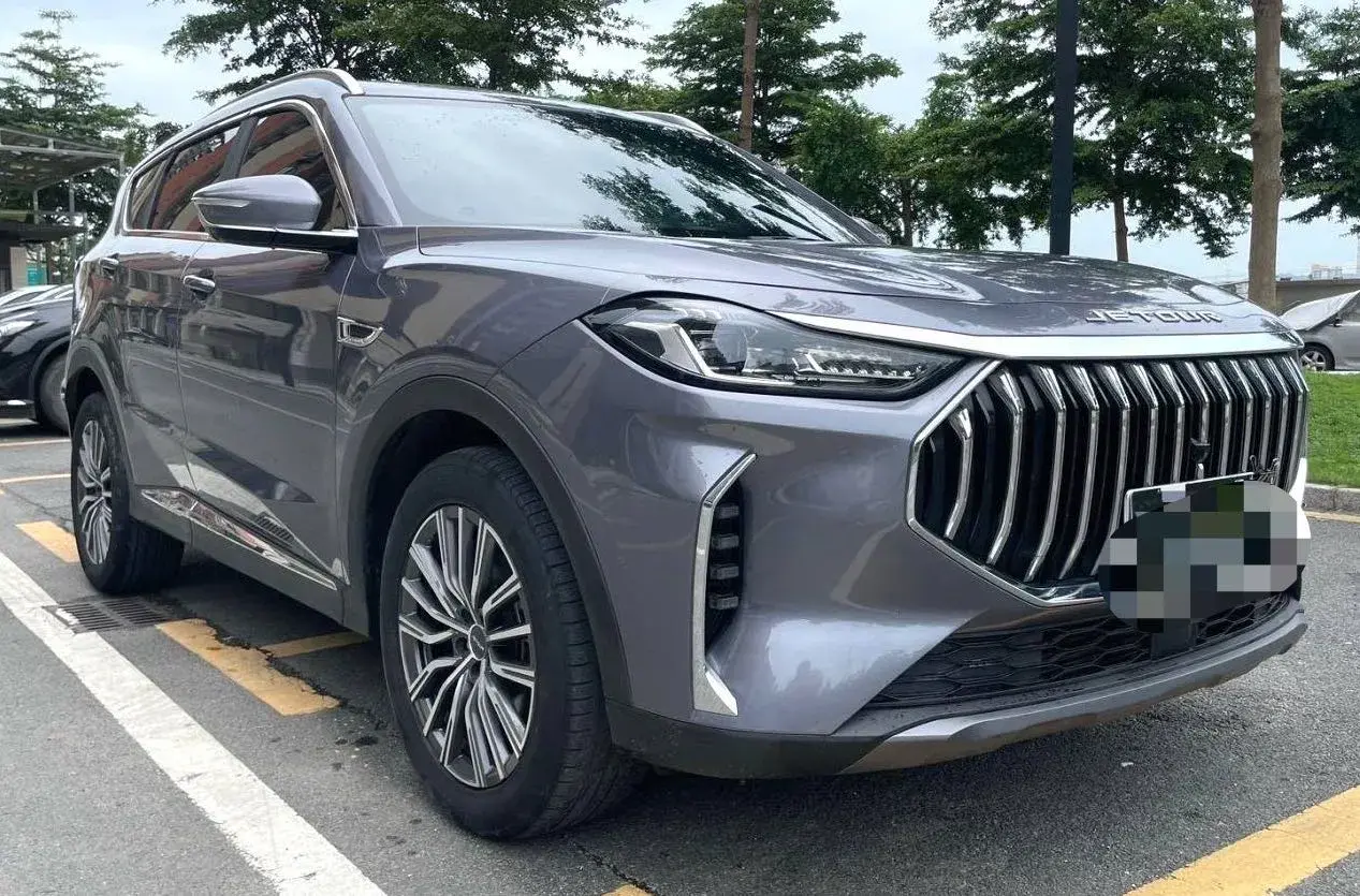 2023 JETOUR X70 thumbnail 2