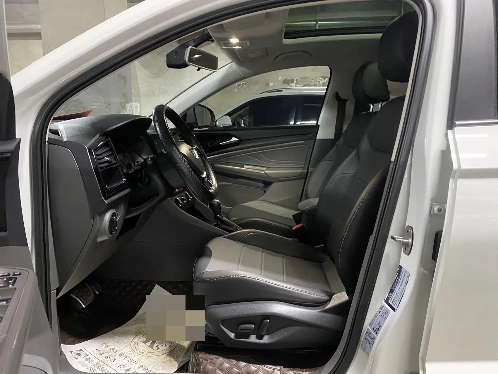 2020 JETTA VS7 thumbnail 4