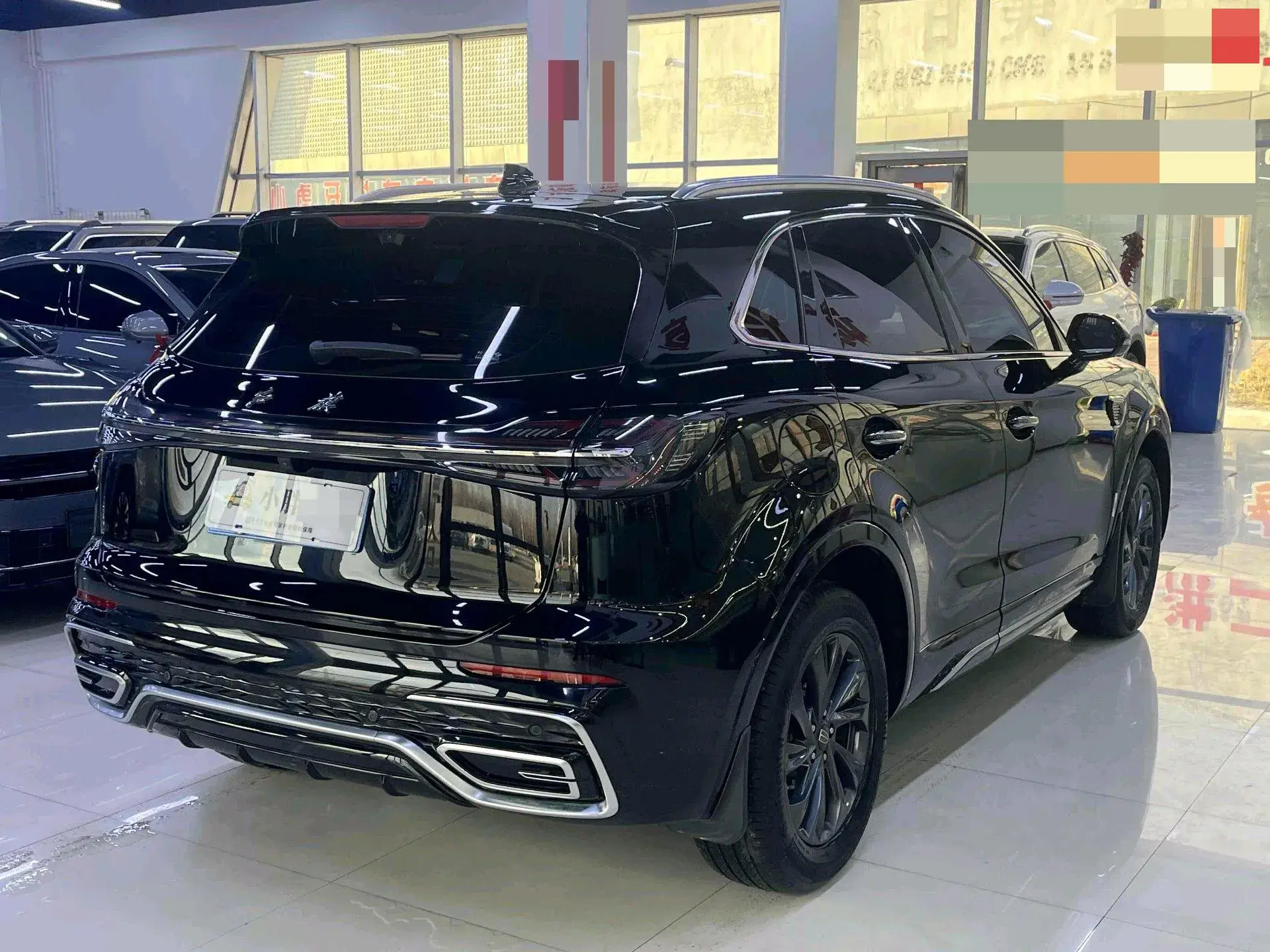 2023 HONGQI HS5 thumbnail 4