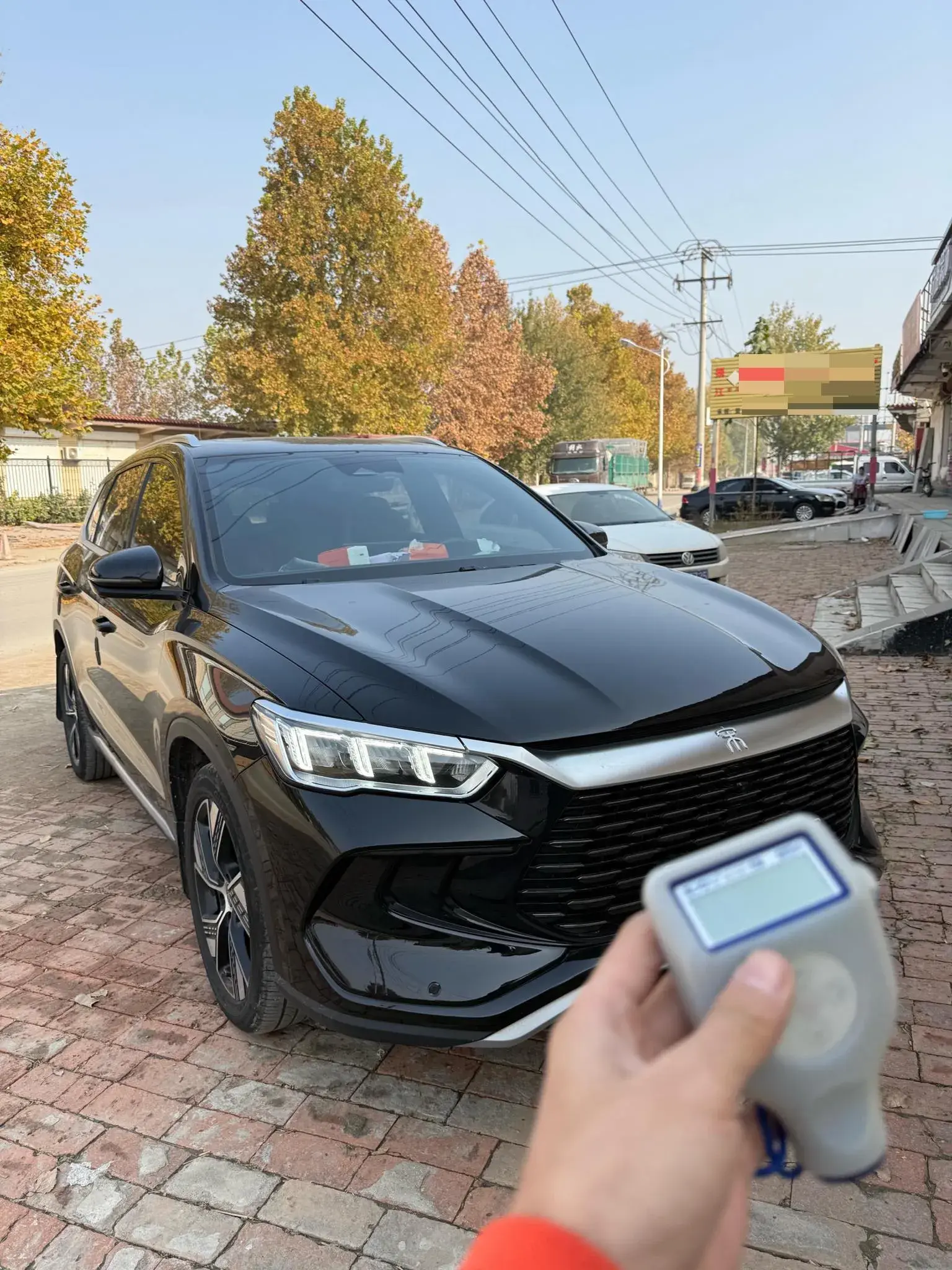 2023 BYD SONG thumbnail 3