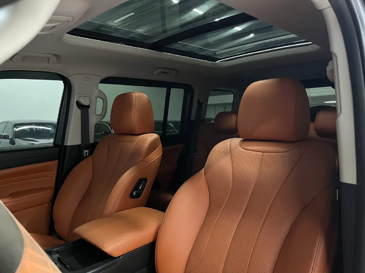 2024 Haval H9 2.0T 224HP L4 8AT,autocango,china used car exporter,china ev exporter,chinese used car exporter,chinese used ev exporter