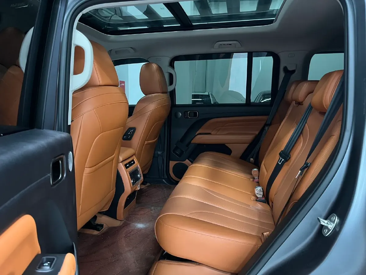 2024 Haval H9 2.0T 224HP L4 8AT,autocango,china used car exporter,china ev exporter,chinese used car exporter,chinese used ev exporter