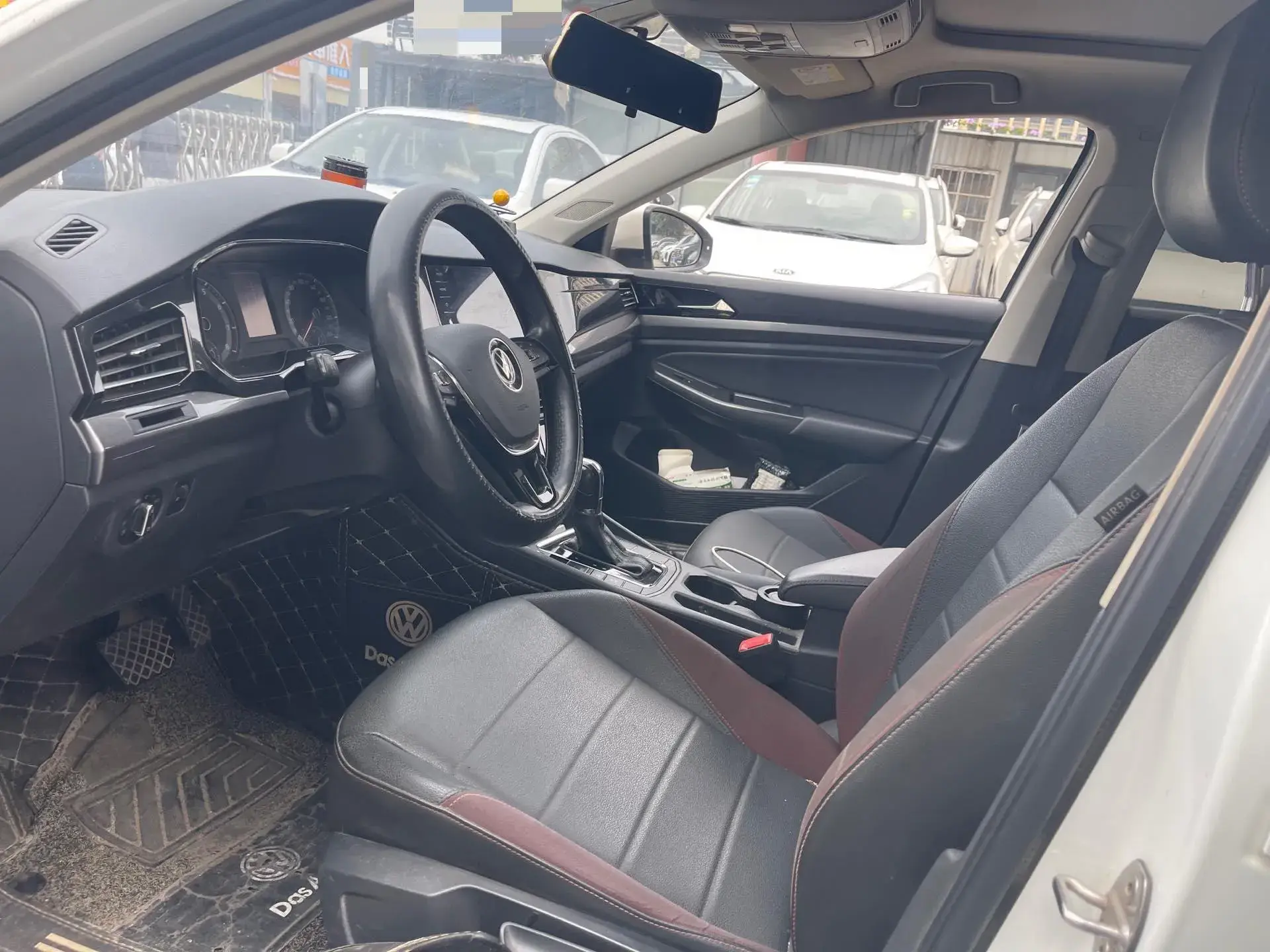 2021 VOLKSWAGEN BORA thumbnail 4