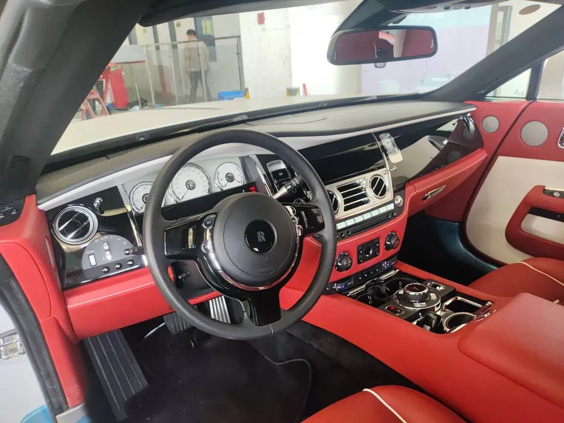 2018 Rolls-Royce Dawn 6.6T 571HP V12 8AT,autocango,china used car exporter,china ev exporter,chinese used car exporter,chinese used ev exporter