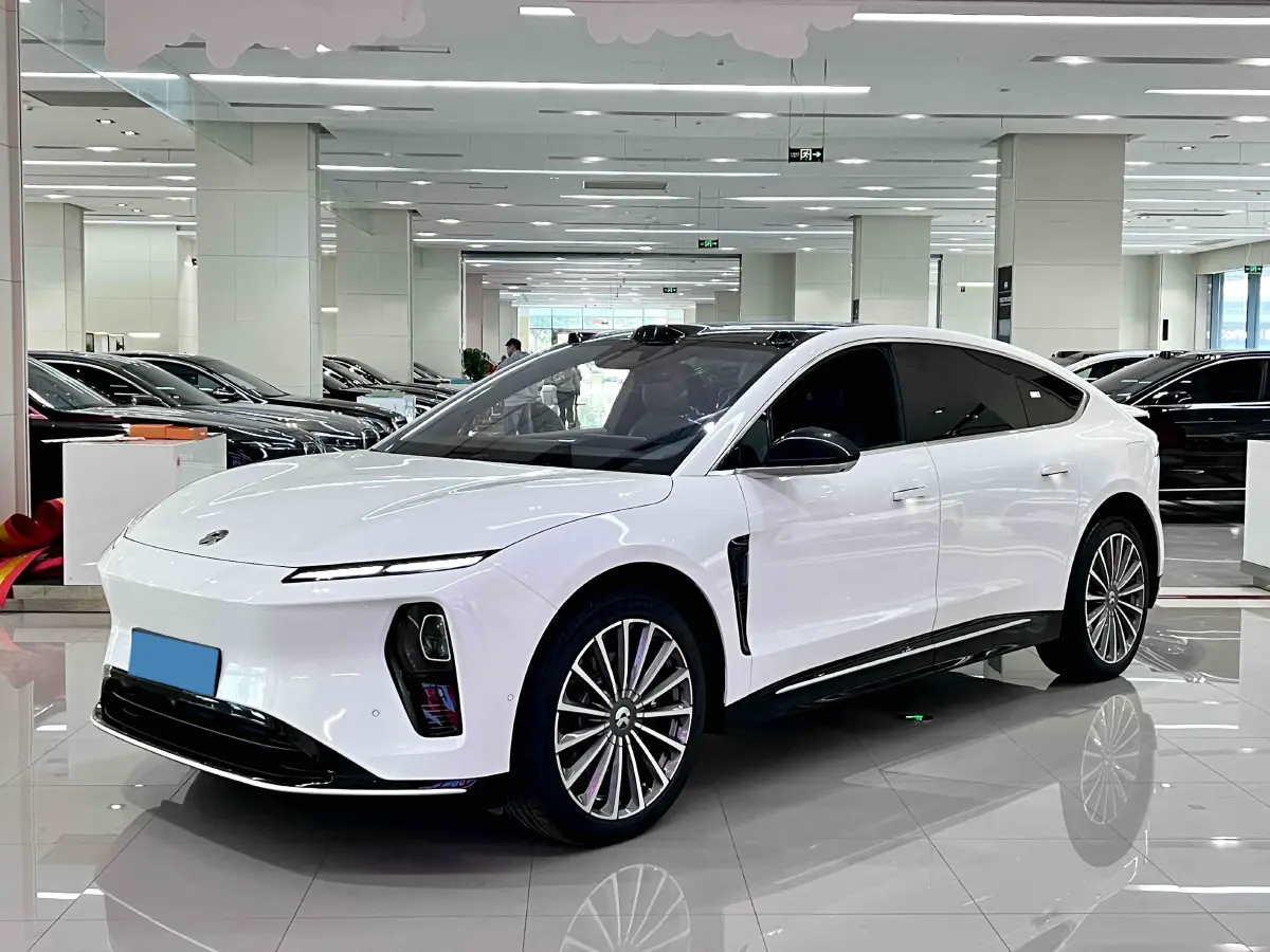 2025 NIO ET9 BEV 100KWH