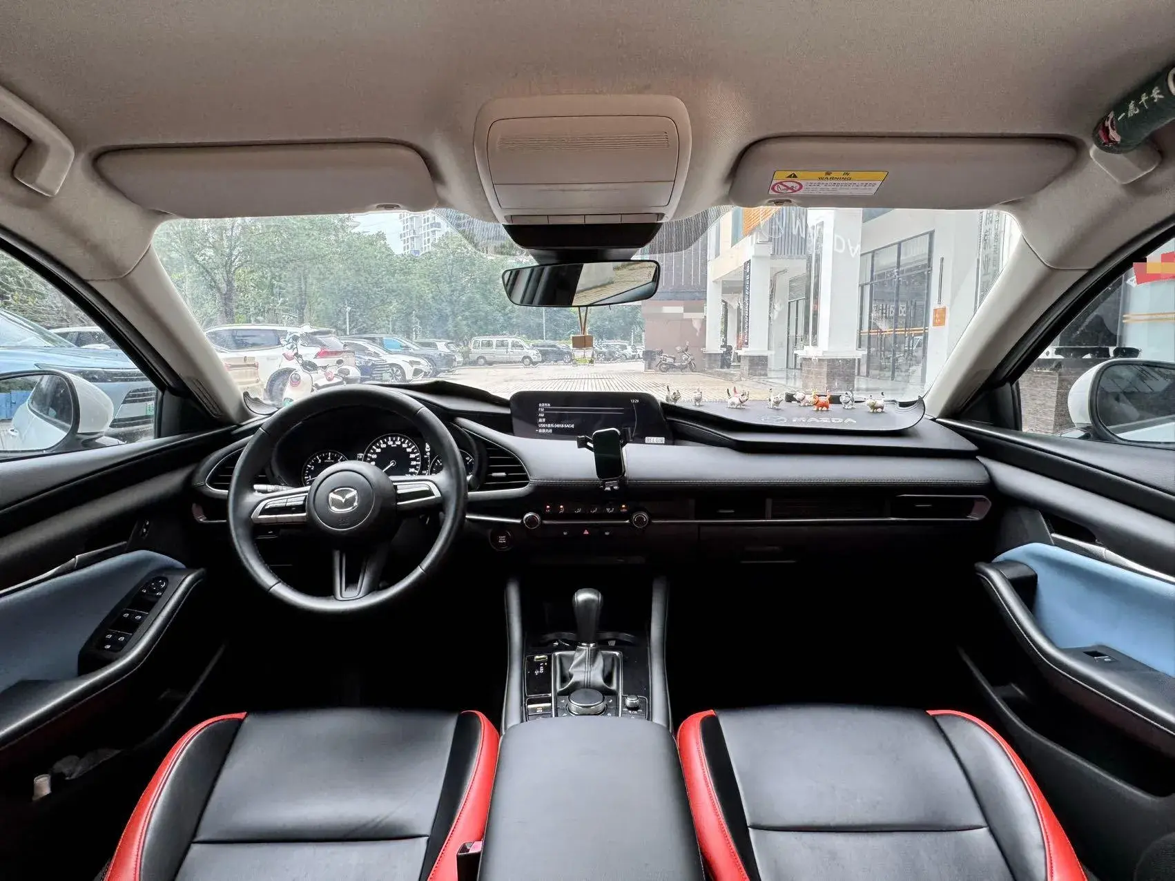 2020 MAZDA 3 thumbnail 4