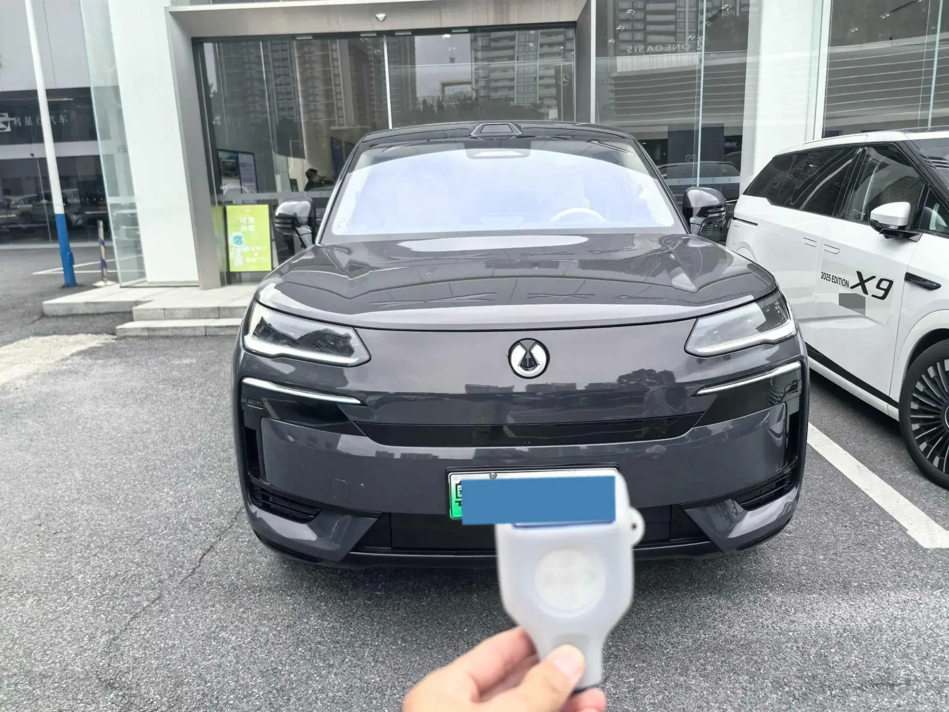 2025 DENZA DENZAN9 thumbnail 2