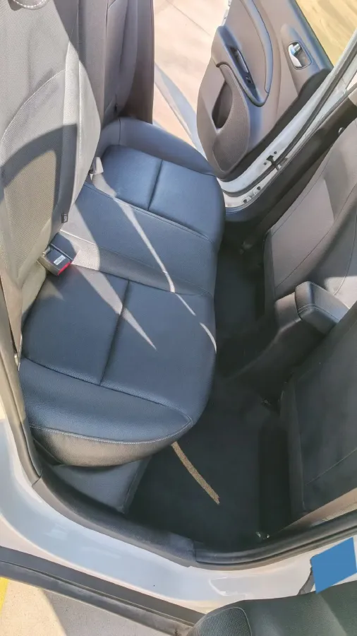 2021 Kia KX1 1.4L 100HP L4 6AT,autocango,china used car exporter,china ev exporter,chinese used car exporter,chinese used ev exporter