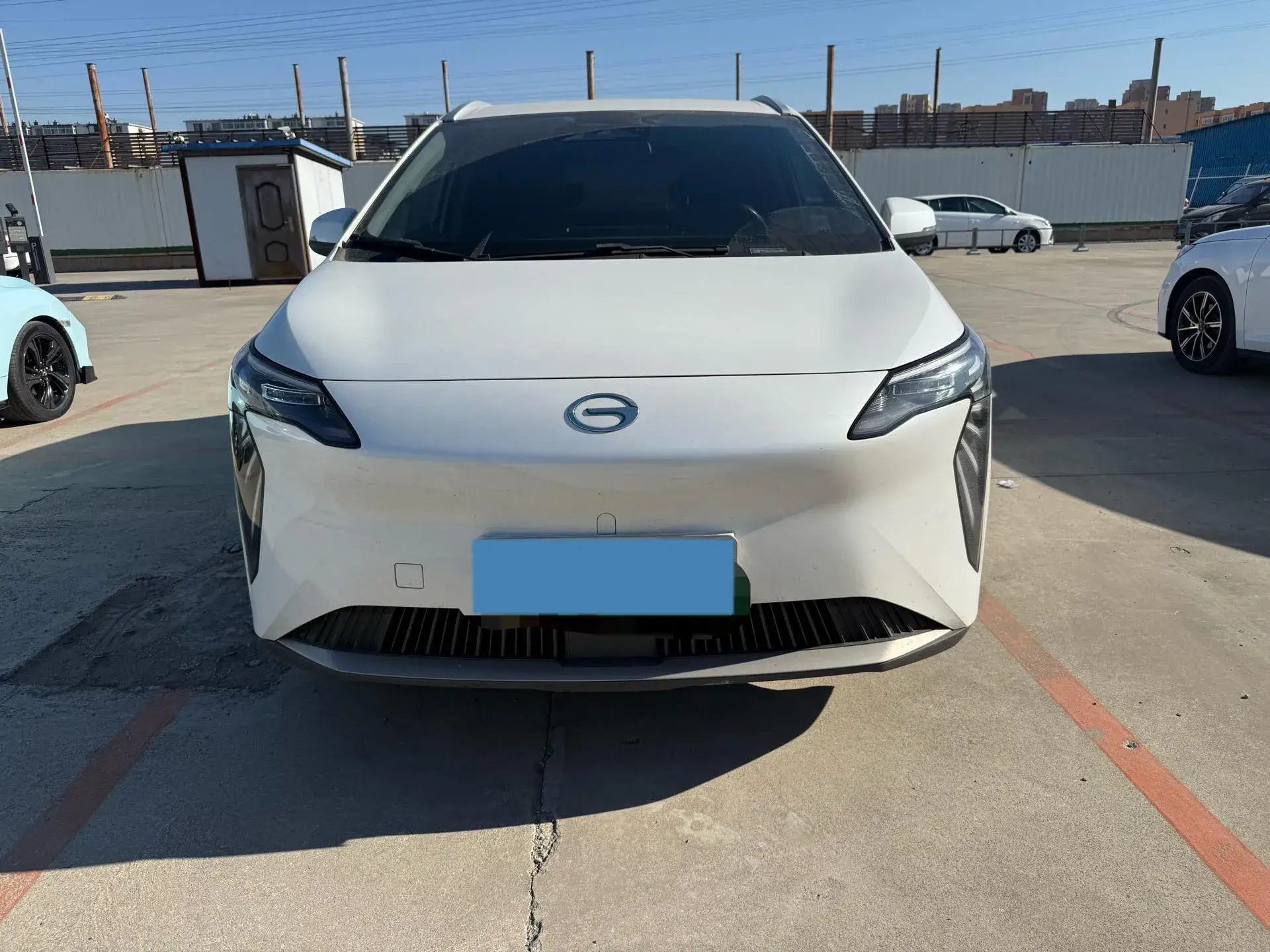 2023 AION Y thumbnail 2