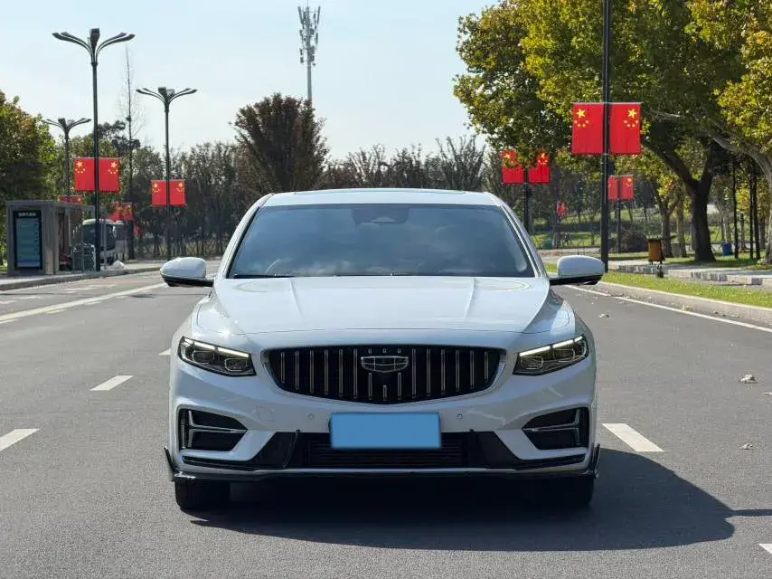 2023 GEELY PREFACE thumbnail 2