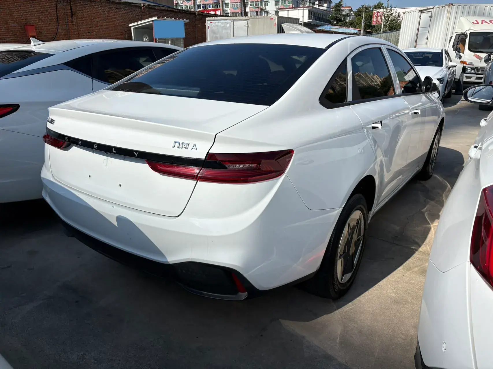 2024 GEOMETRY A thumbnail 3