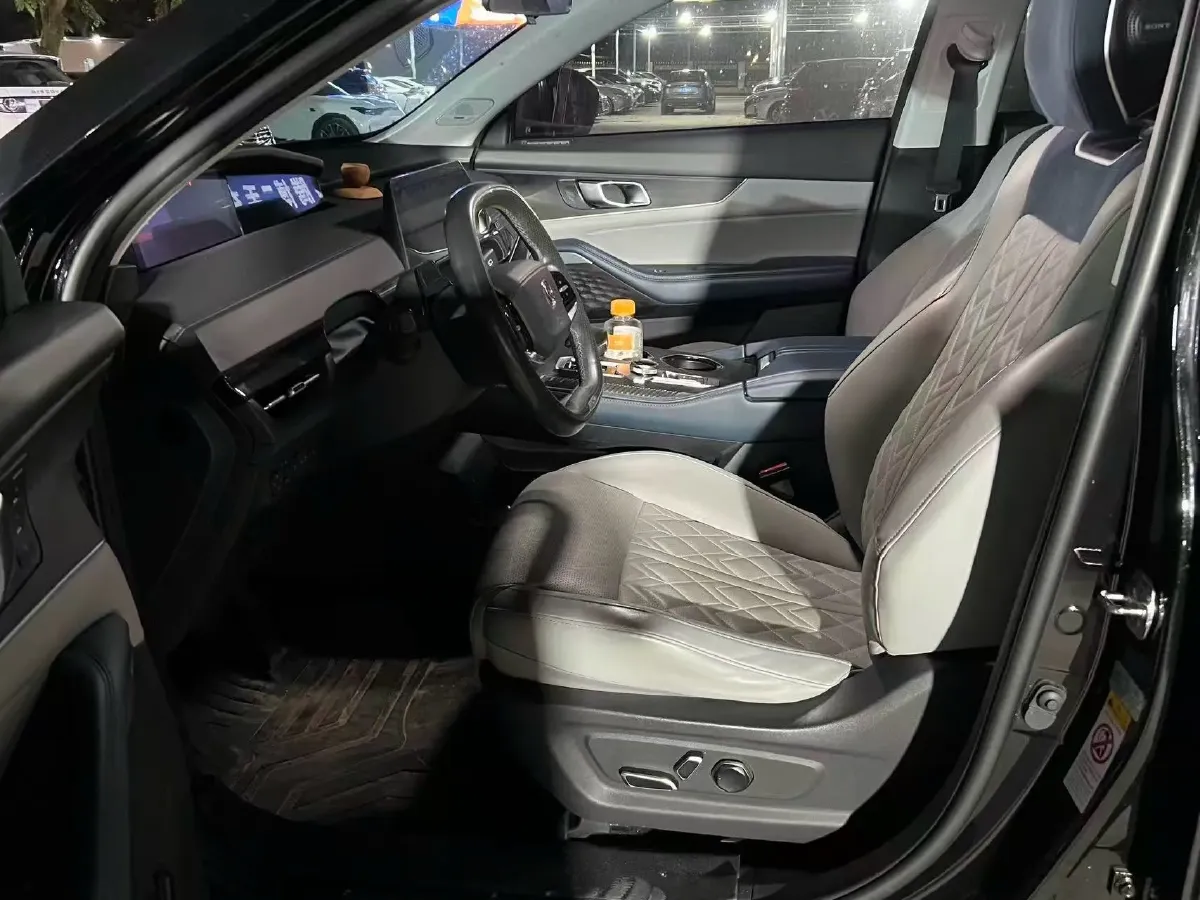 2022 ChangAn UNI-K iDD 1.5T 170HP L4 6TCT PHEV 30.74KWH,autocango,china used car exporter,china ev exporter,chinese used car exporter,chinese used ev exporter