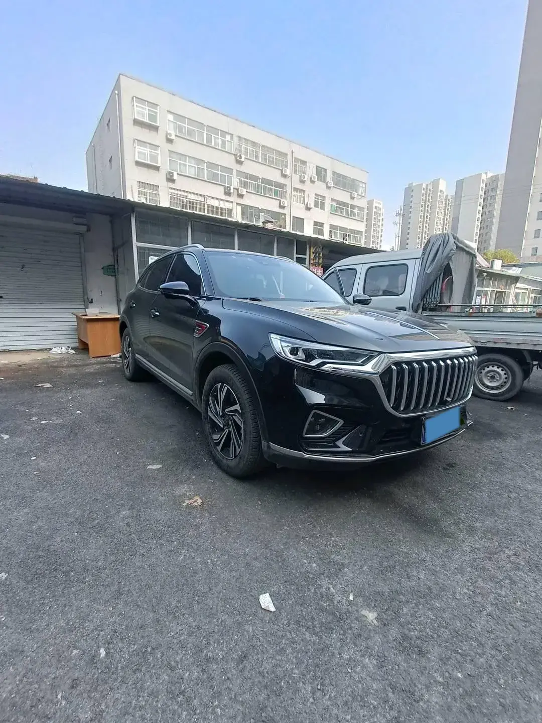 2022 HONGQI HS5 thumbnail 2