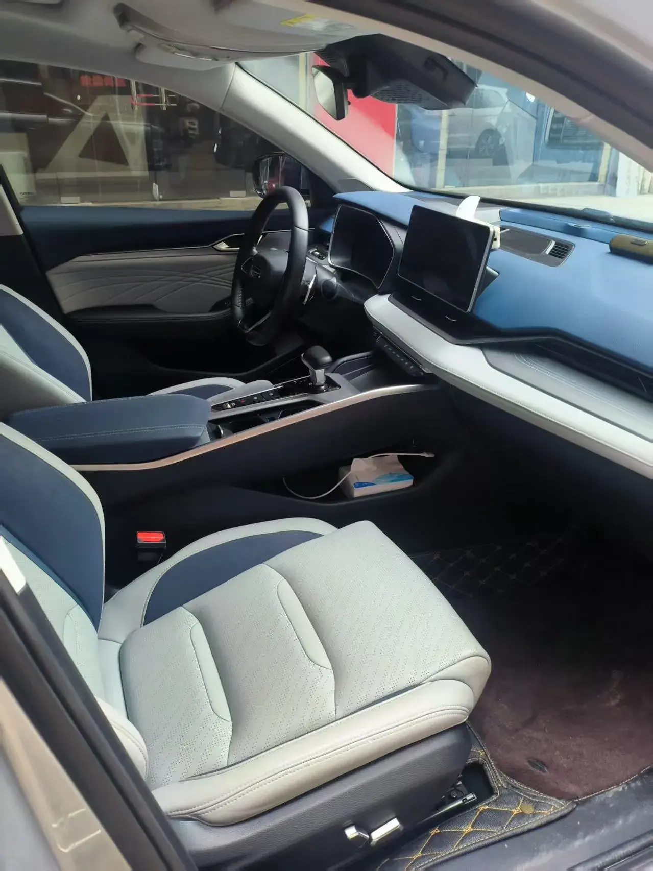 2023 GEELY PREFACE thumbnail 2