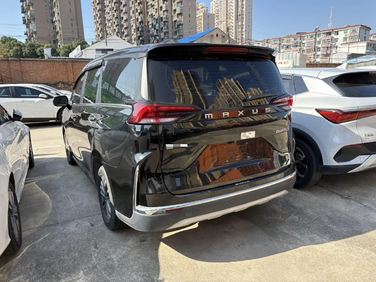 2022 MAXUS Euniq 5 BEV 70KWH,autocango,china used car exporter,china ev exporter,chinese used car exporter,chinese used ev exporter