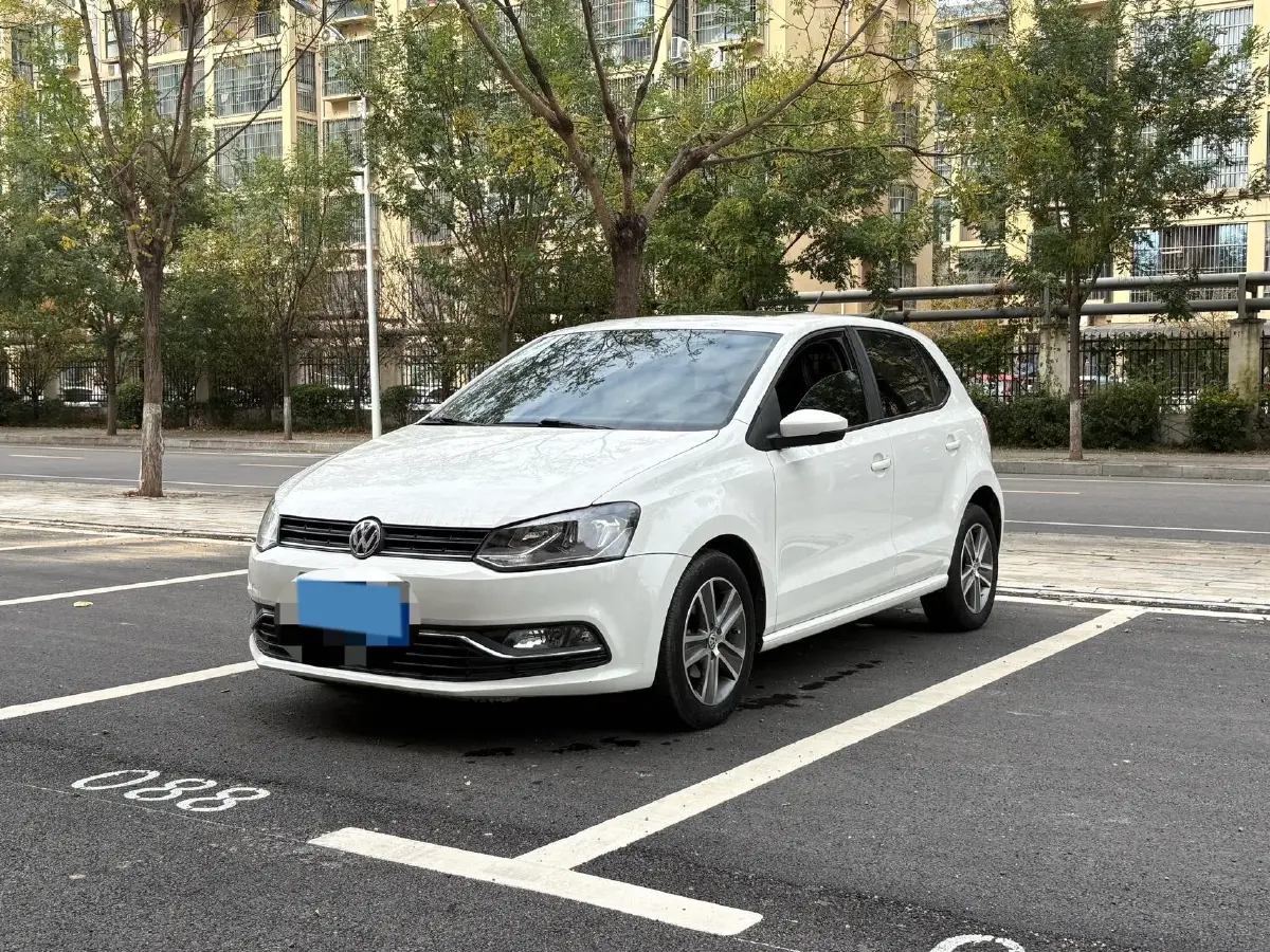 2018 Volkswagen Polo 1.5L 110HP L4 6AT