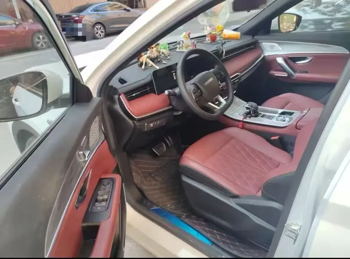 2023 JETOUR X70 thumbnail 4