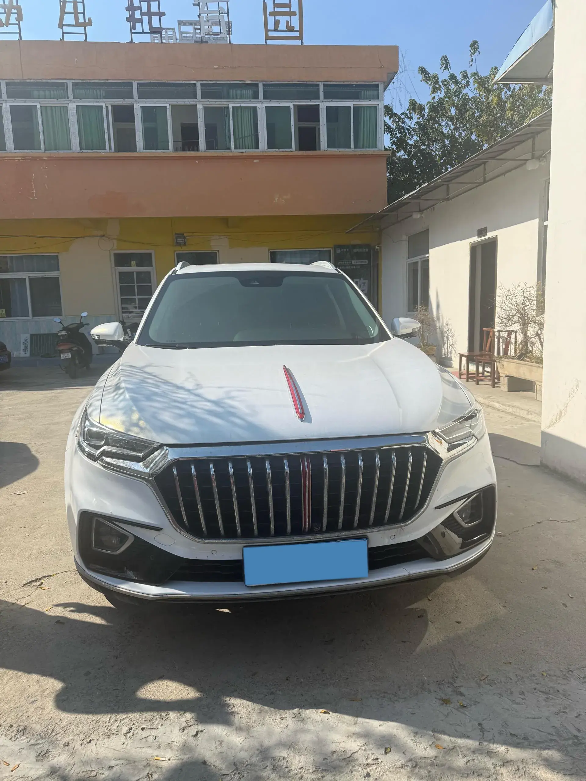 2019 HONGQI HS5 thumbnail 2