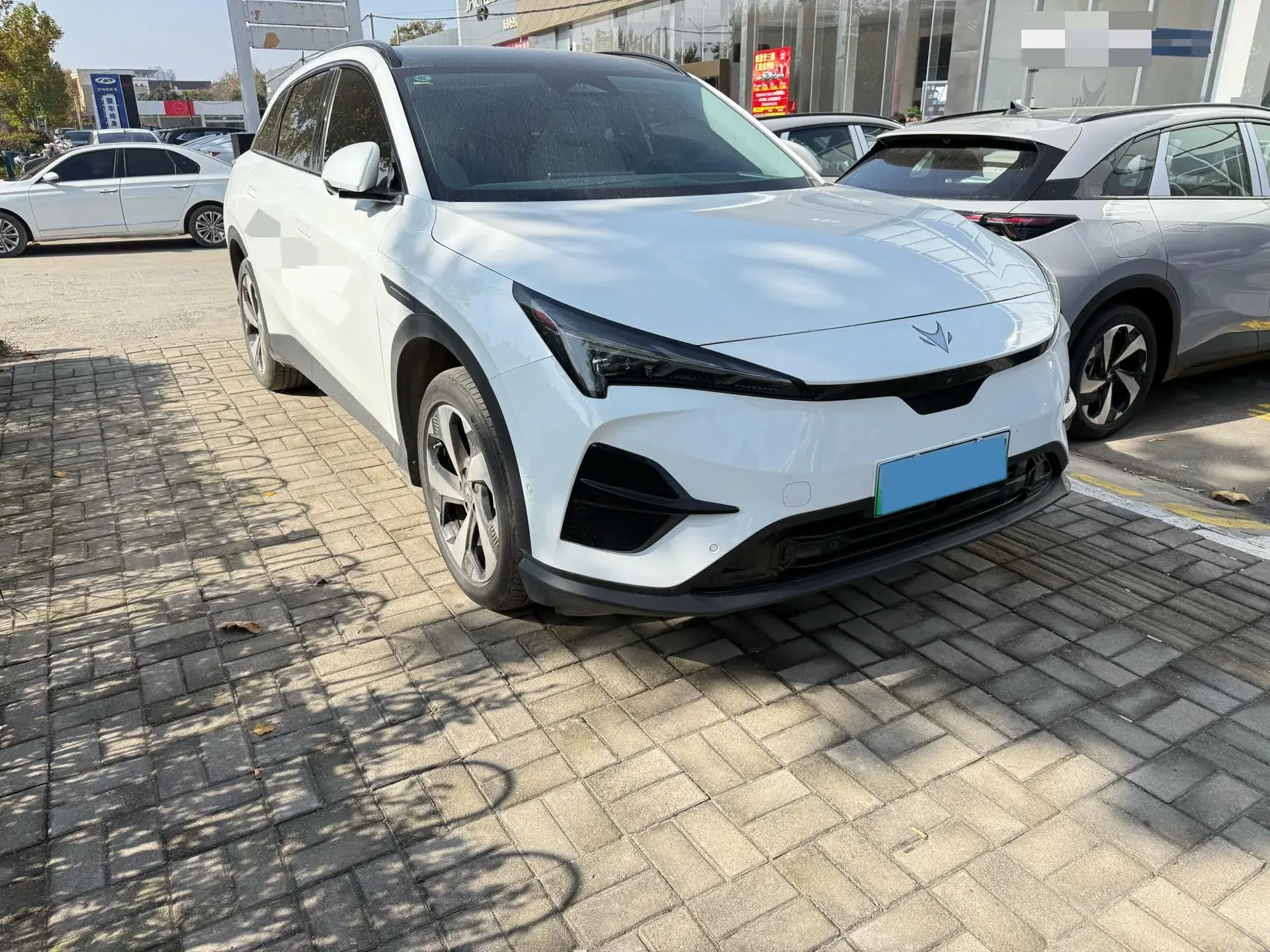 2025 ARCFOX ΑT5 thumbnail 2