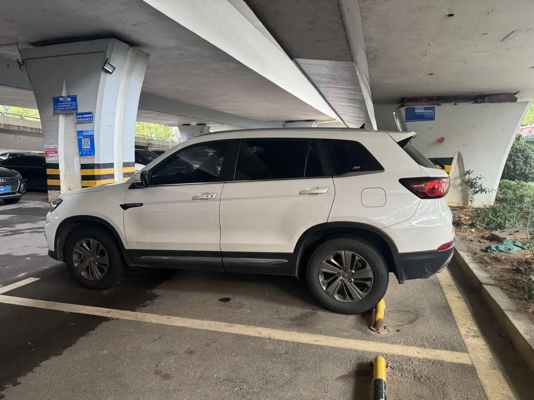 2020 CHANGAN CS75 thumbnail 3