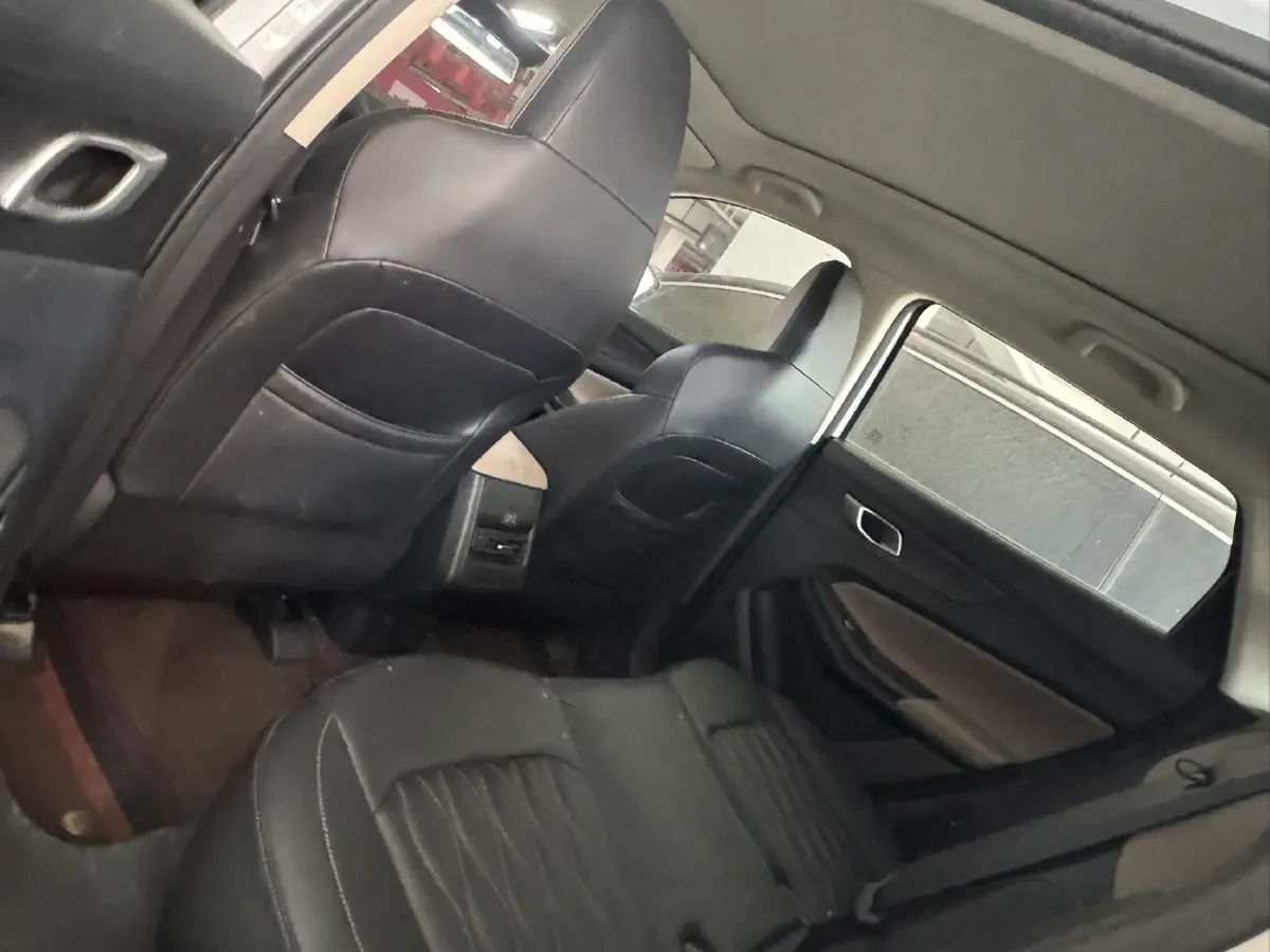 2022 ChangAn Oshan X7 Plus 1.5T 188HP L4 7DCT,autocango,china used car exporter,china ev exporter,chinese used car exporter,chinese used ev exporter