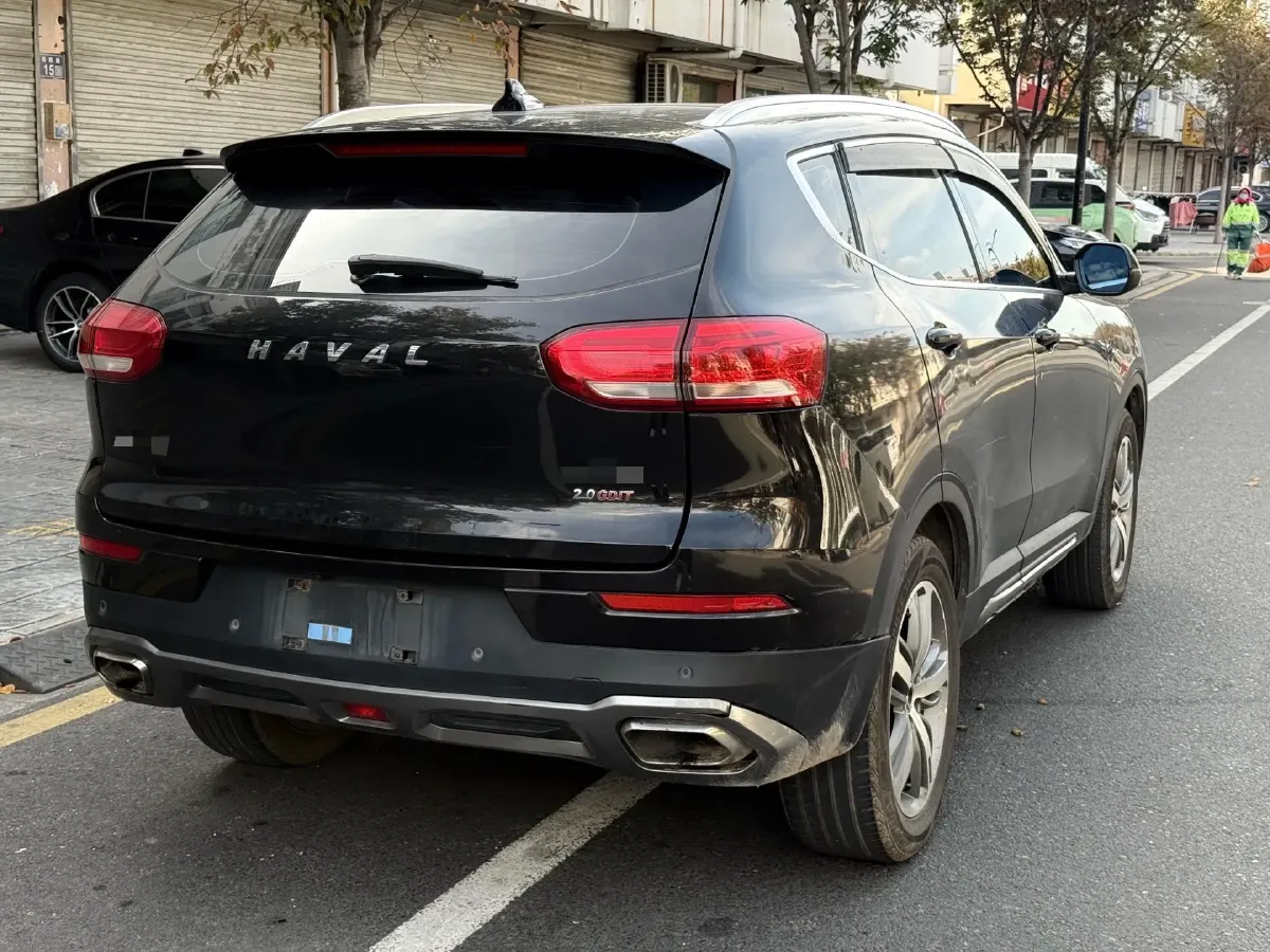 2017 Haval H6 2.0T 197HP L4 7DCT,autocango,china used car exporter,china ev exporter,chinese used car exporter,chinese used ev exporter