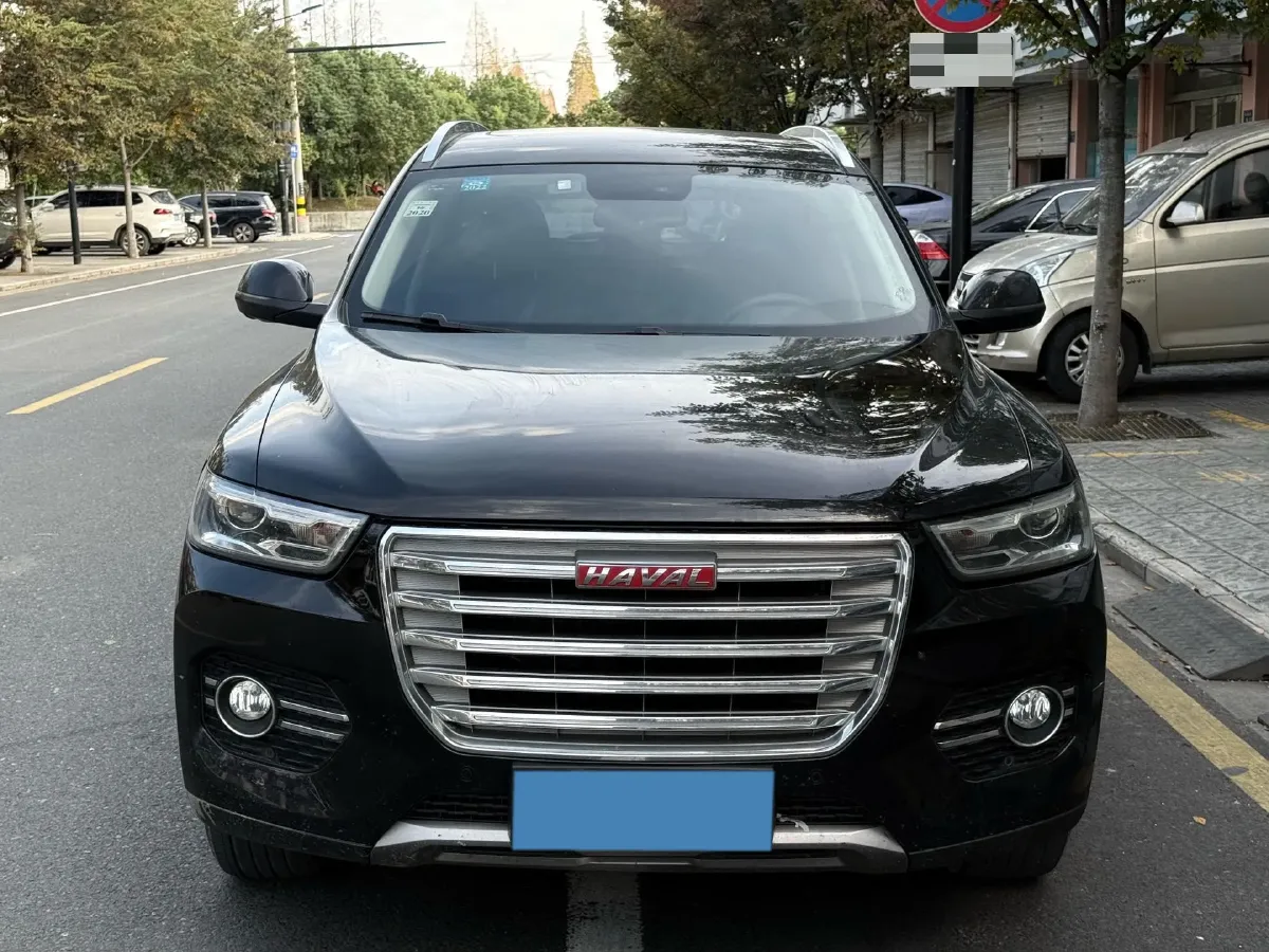 2017 Haval H6 2.0T 197HP L4 7DCT,autocango,china used car exporter,china ev exporter,chinese used car exporter,chinese used ev exporter