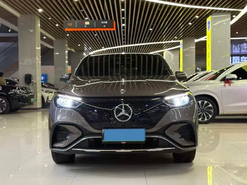 2023 MERCEDES-BENZ EQE thumbnail 2