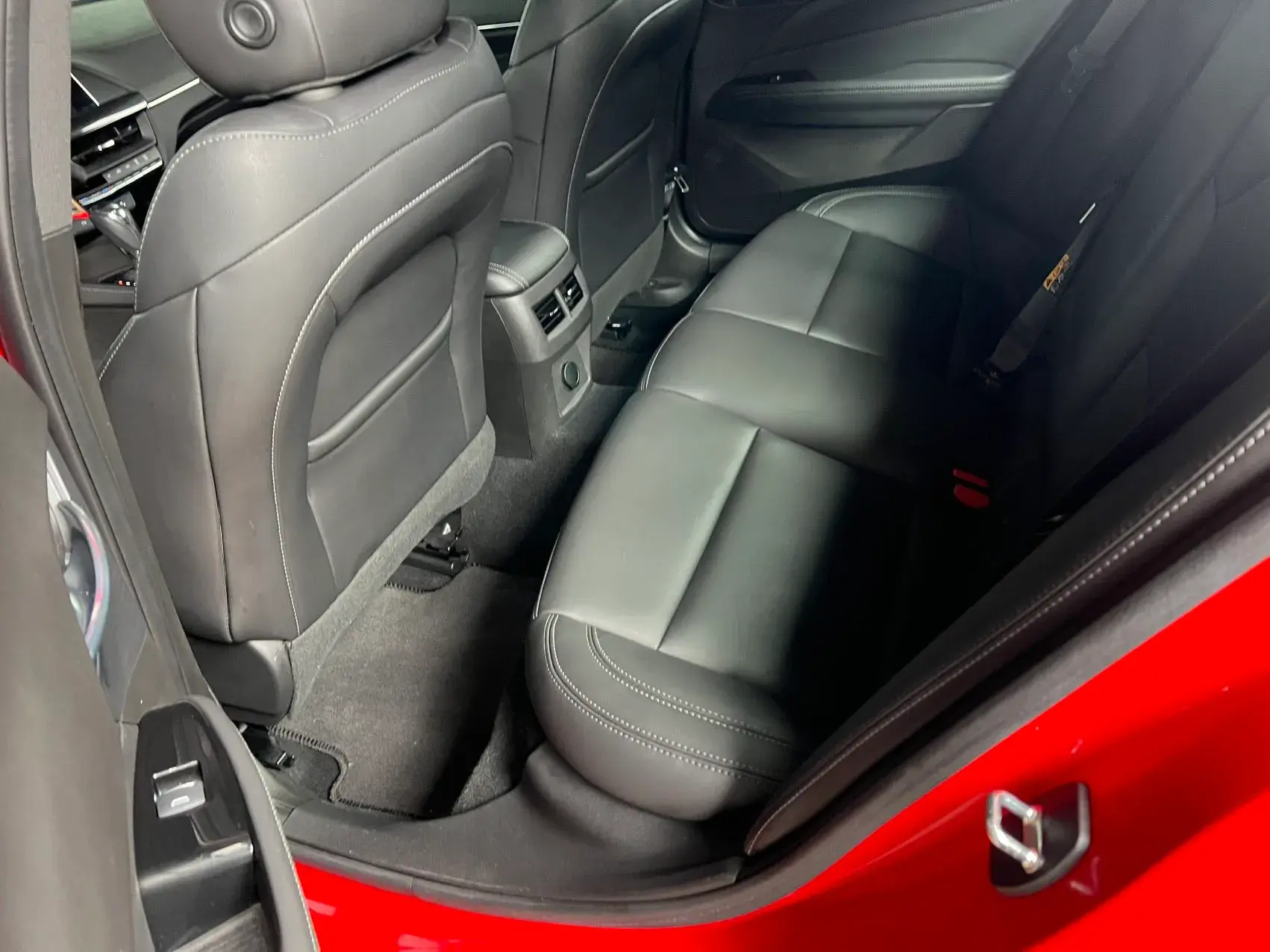 2023 CADILLAC CT4 thumbnail 4