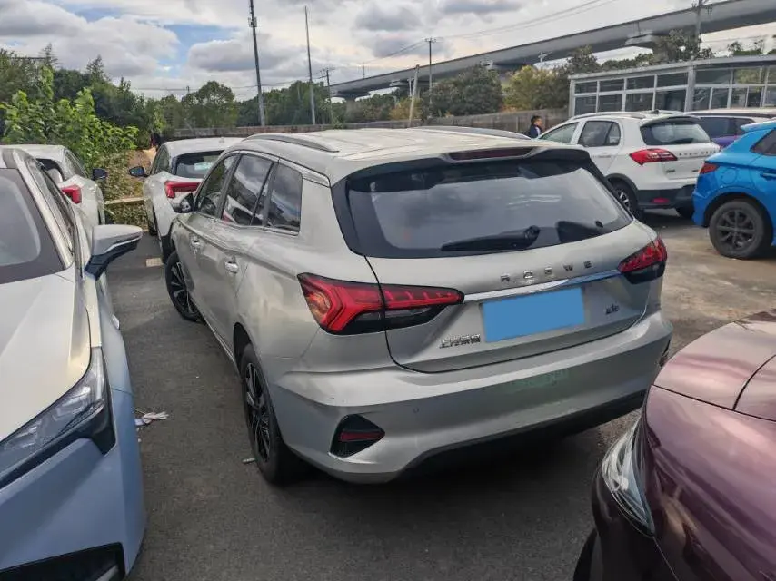 2021 ROEWE EI5 thumbnail 2